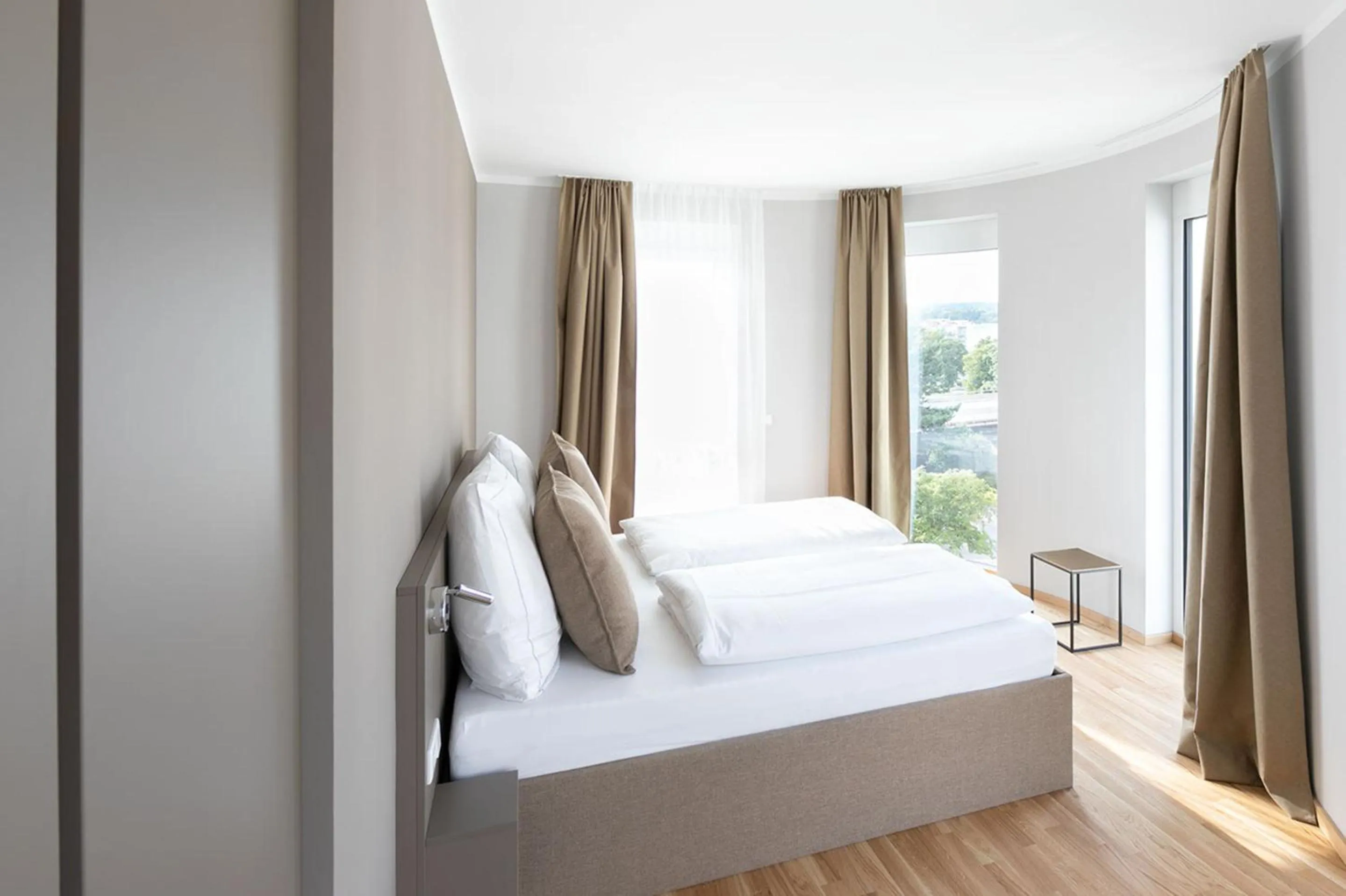 Bed in Brera Serviced Apartments Ulm