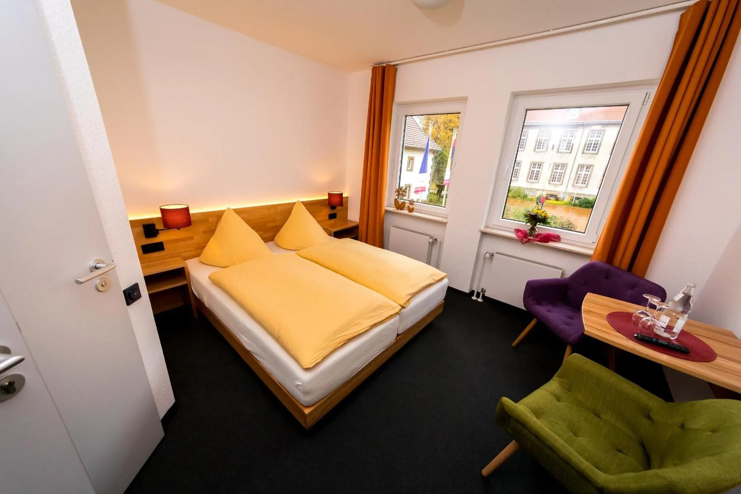 Bed in Wohlfühlhotel IM SCHLOSSPARK - Self CheckIn