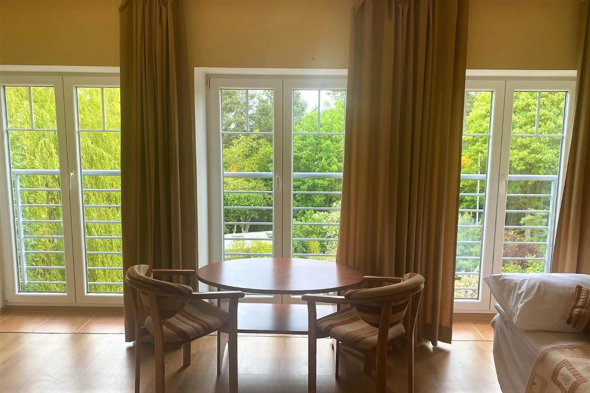 Garden view in Willa Solmare