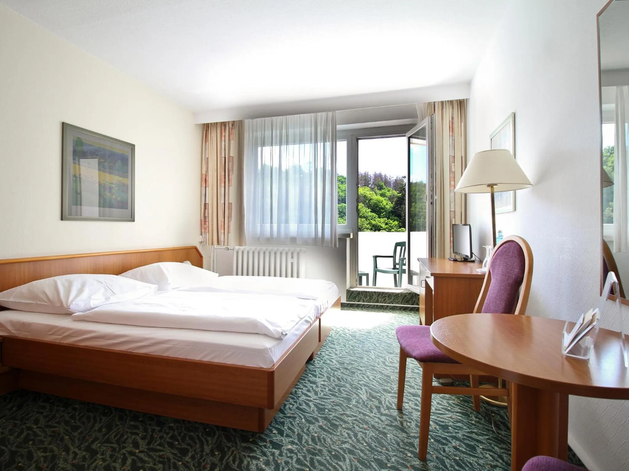 Photo of the whole room, Bed in Morada Hotel Alexisbad