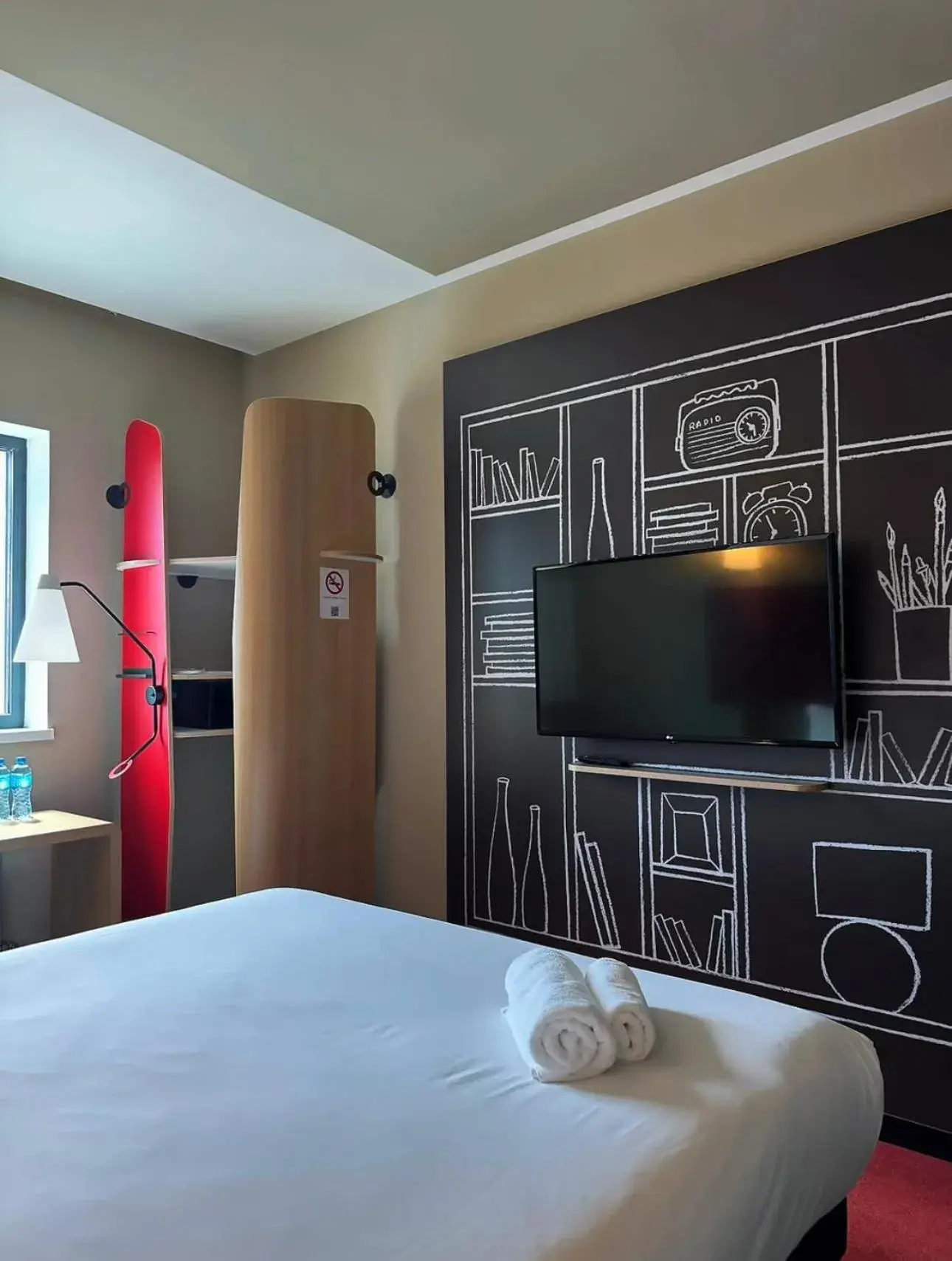 TV and multimedia, Bed in Ibis Aktobe TV and multimedia, Bed in Ibis Aktobe