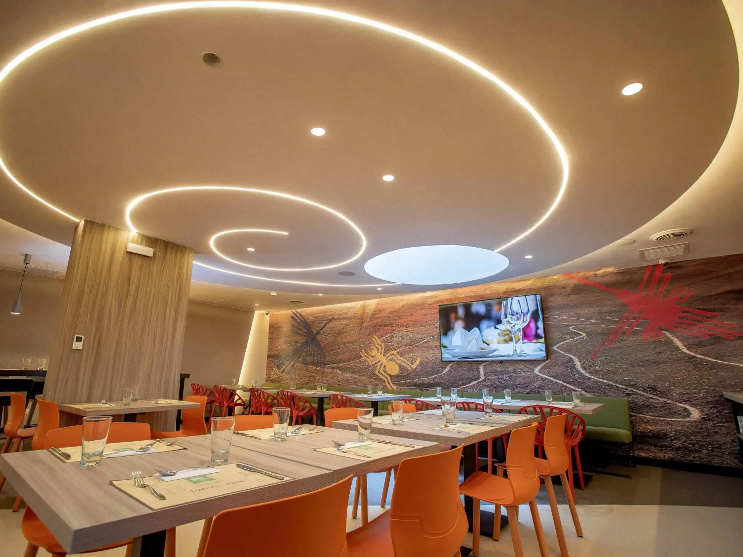 Restaurant/places to eat in ibis Styles Lima Benavides Miraflores Restaurant/places to eat in ibis Styles Lima Benavides Miraflores