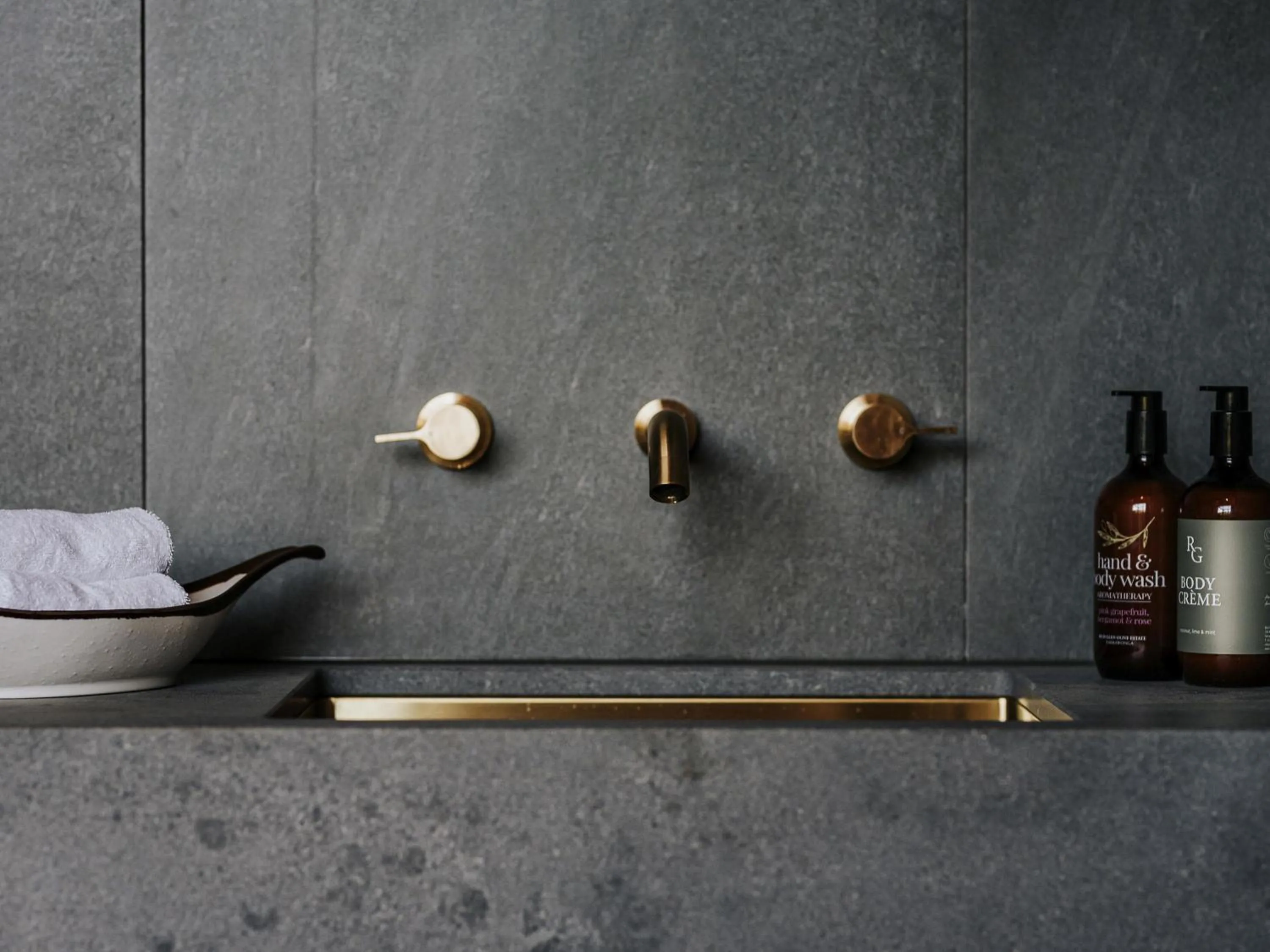 Spa and wellness centre/facilities in The Sebel Yarrawonga Silverwoods