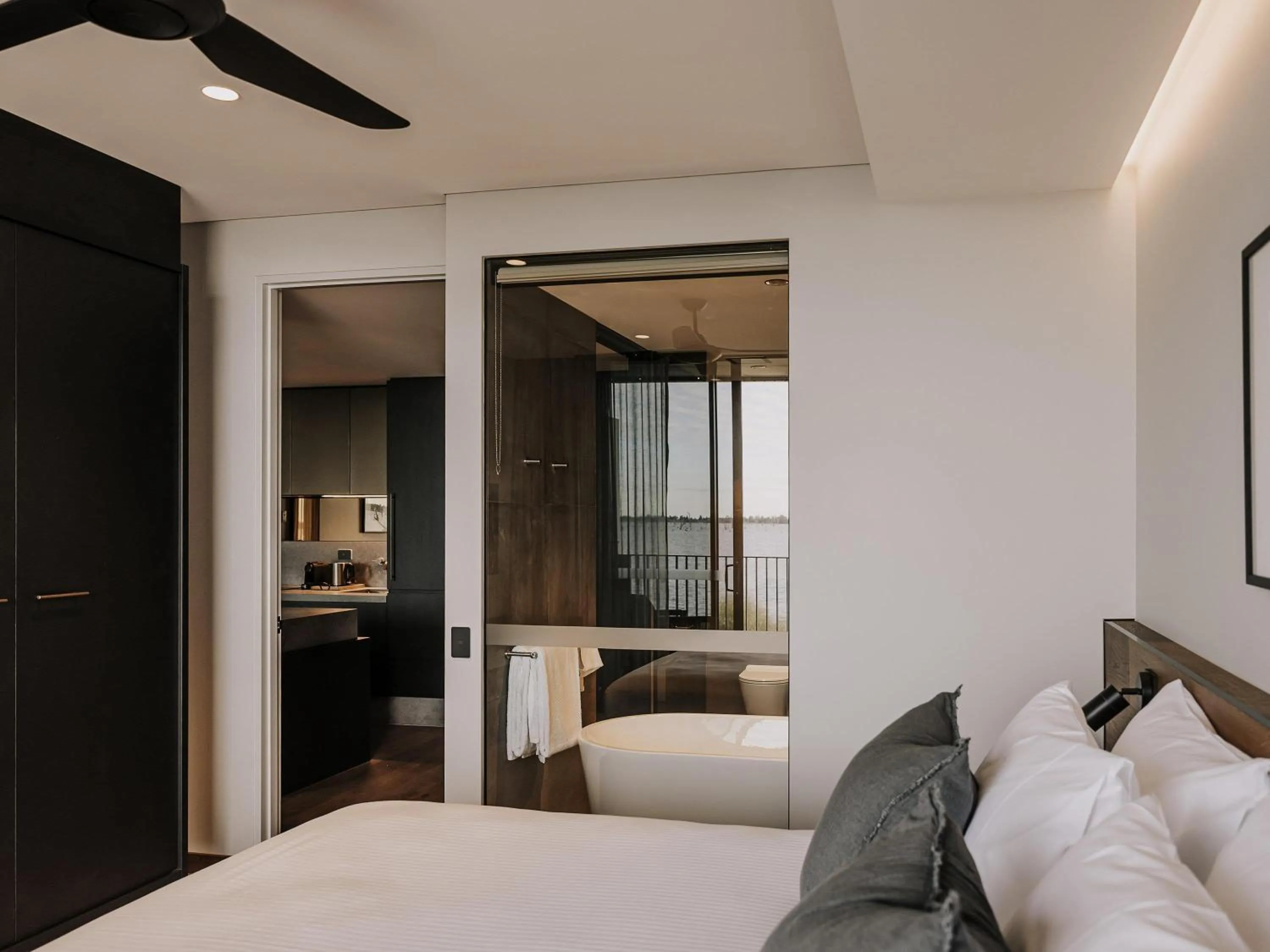 Bedroom, Bed in The Sebel Yarrawonga Silverwoods