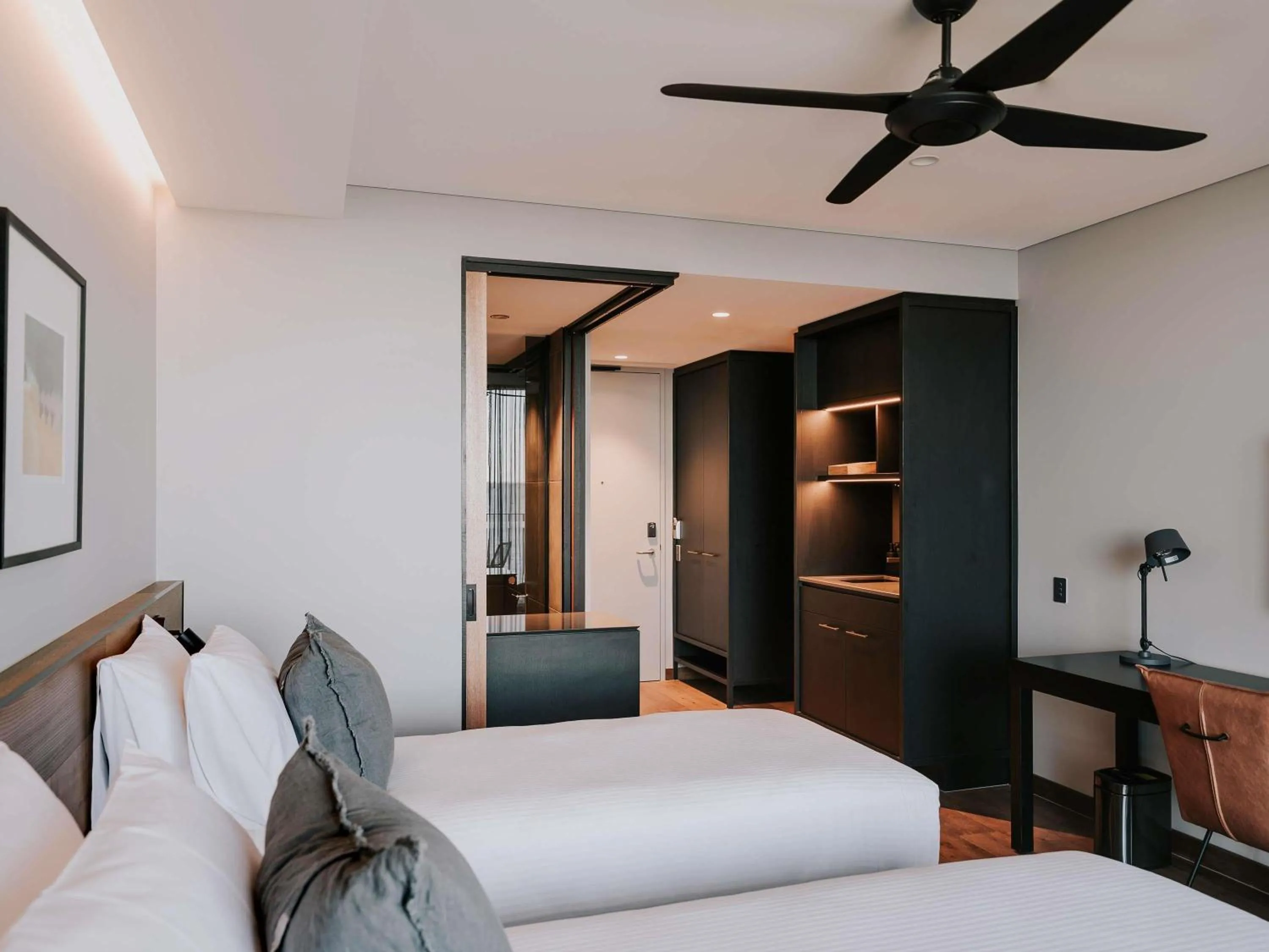 Bedroom, Bed in The Sebel Yarrawonga Silverwoods