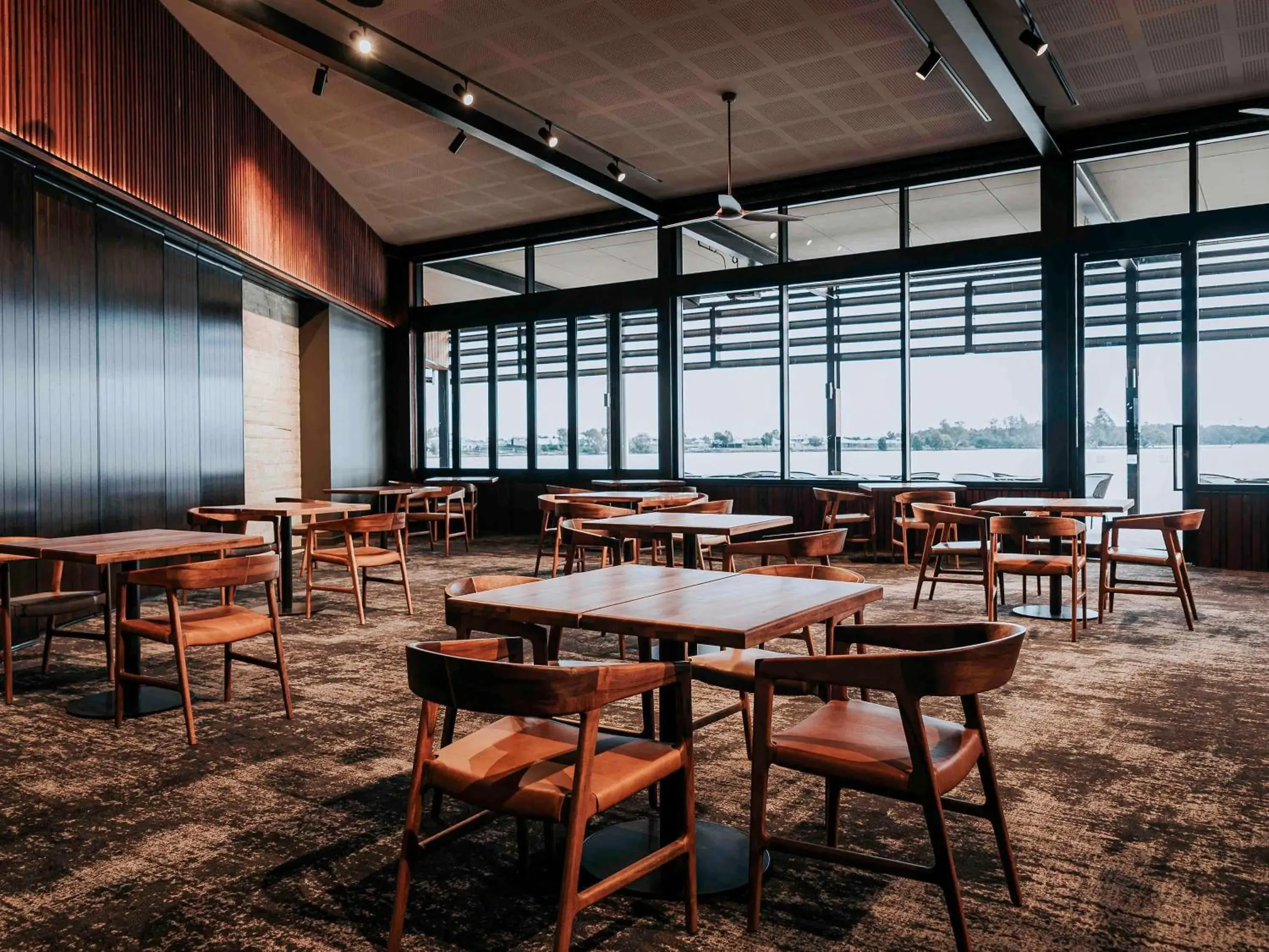 Restaurant/places to eat in The Sebel Yarrawonga Silverwoods Restaurant/places to eat in The Sebel Yarrawonga Silverwoods