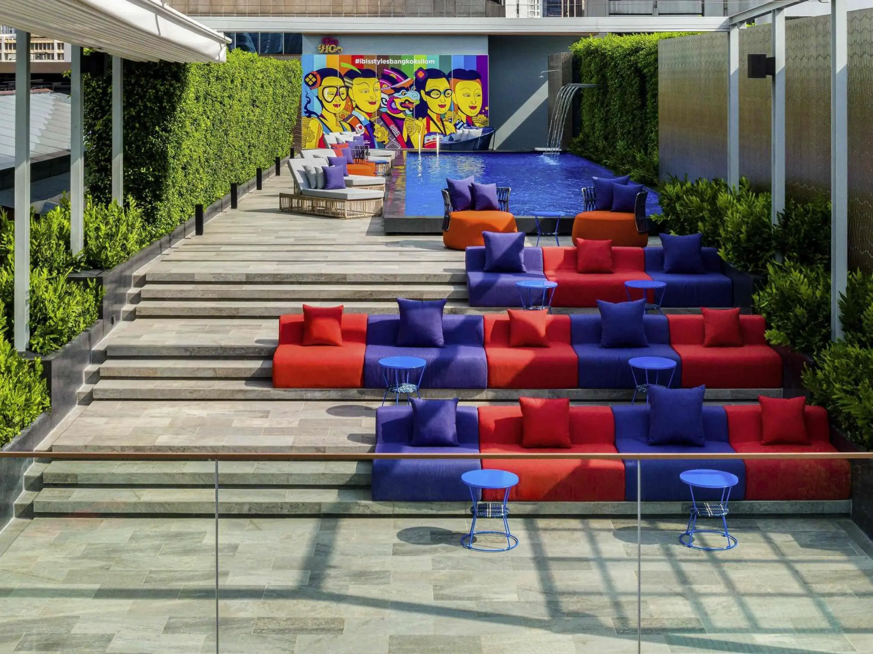 Lounge or bar in ibis Styles Bangkok Silom Lounge or bar in ibis Styles Bangkok Silom