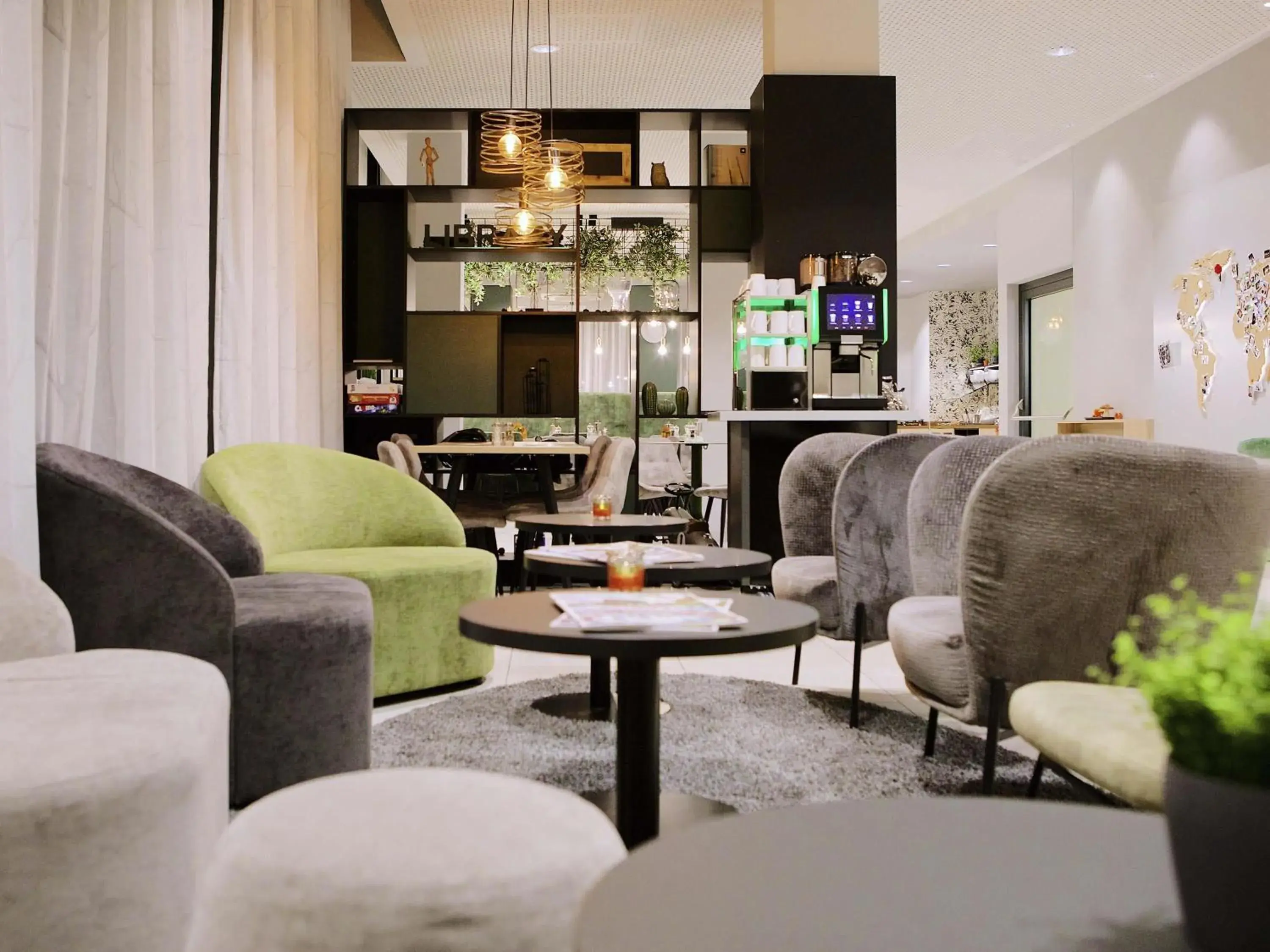 Property building in Aparthotel Adagio Access Freiburg Property building in Aparthotel Adagio Access Freiburg