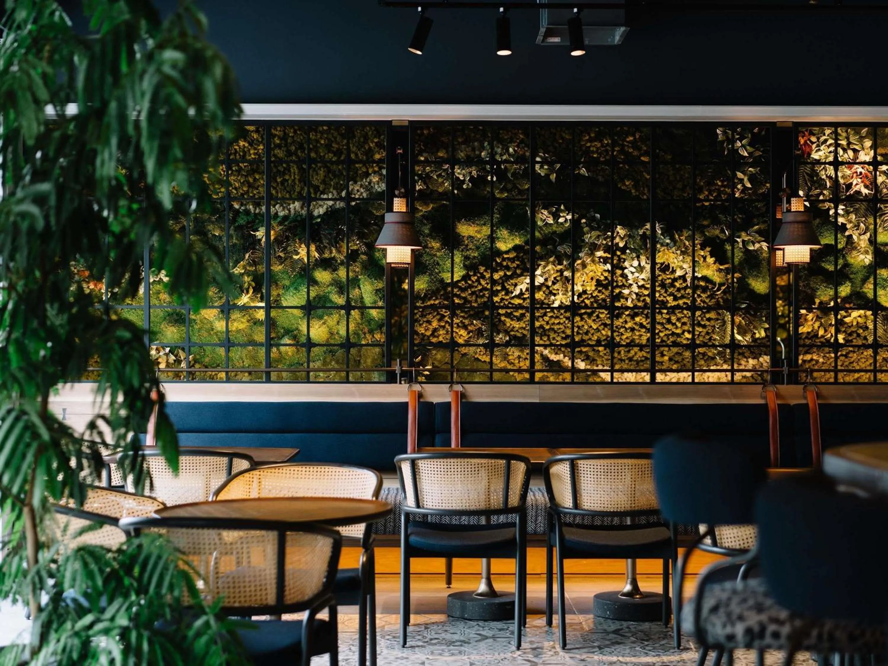 Lounge or bar in Mercure Kyoto Station