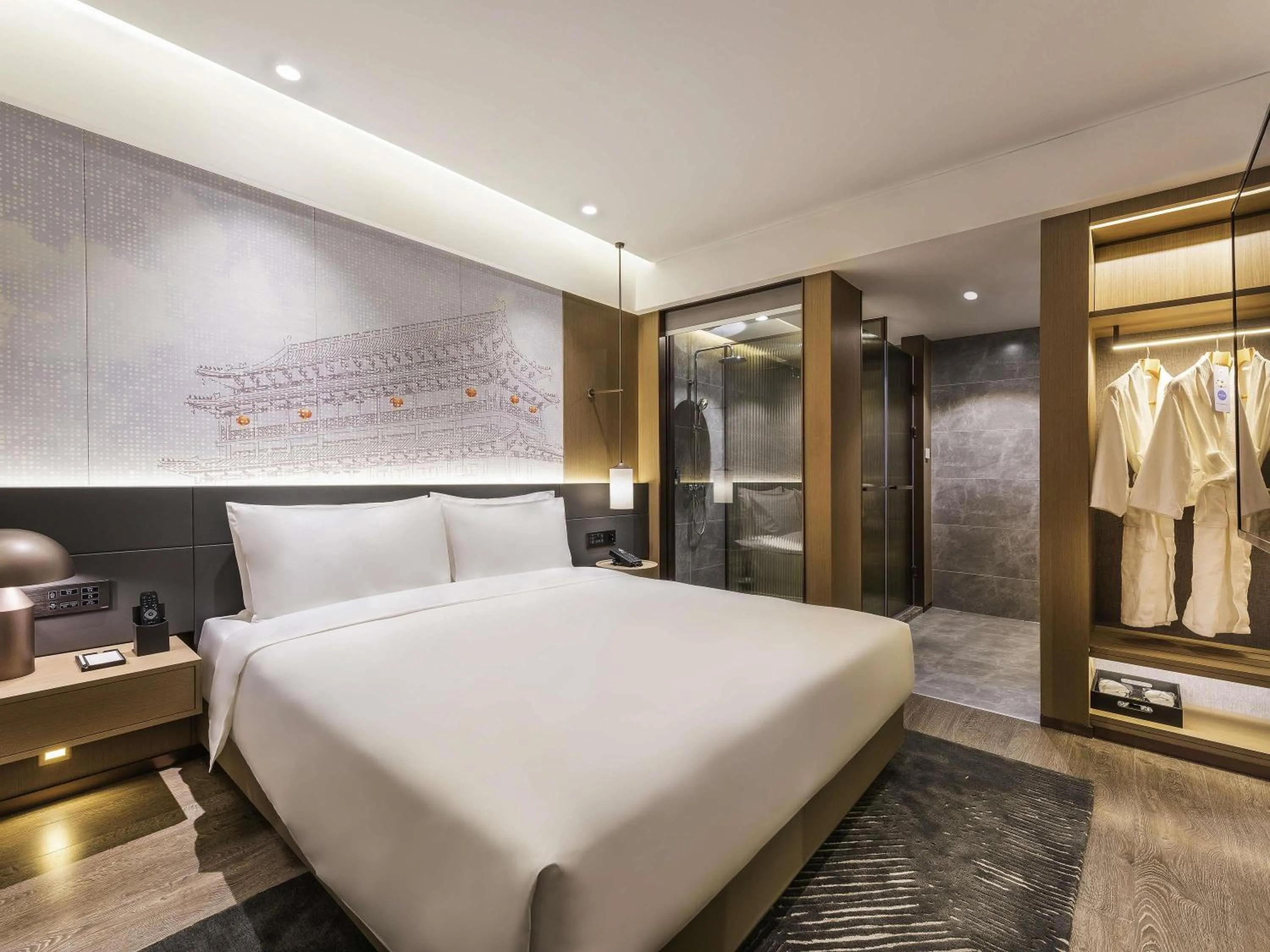 Bedroom, Bed in Novotel Xi'an The Bell Tower