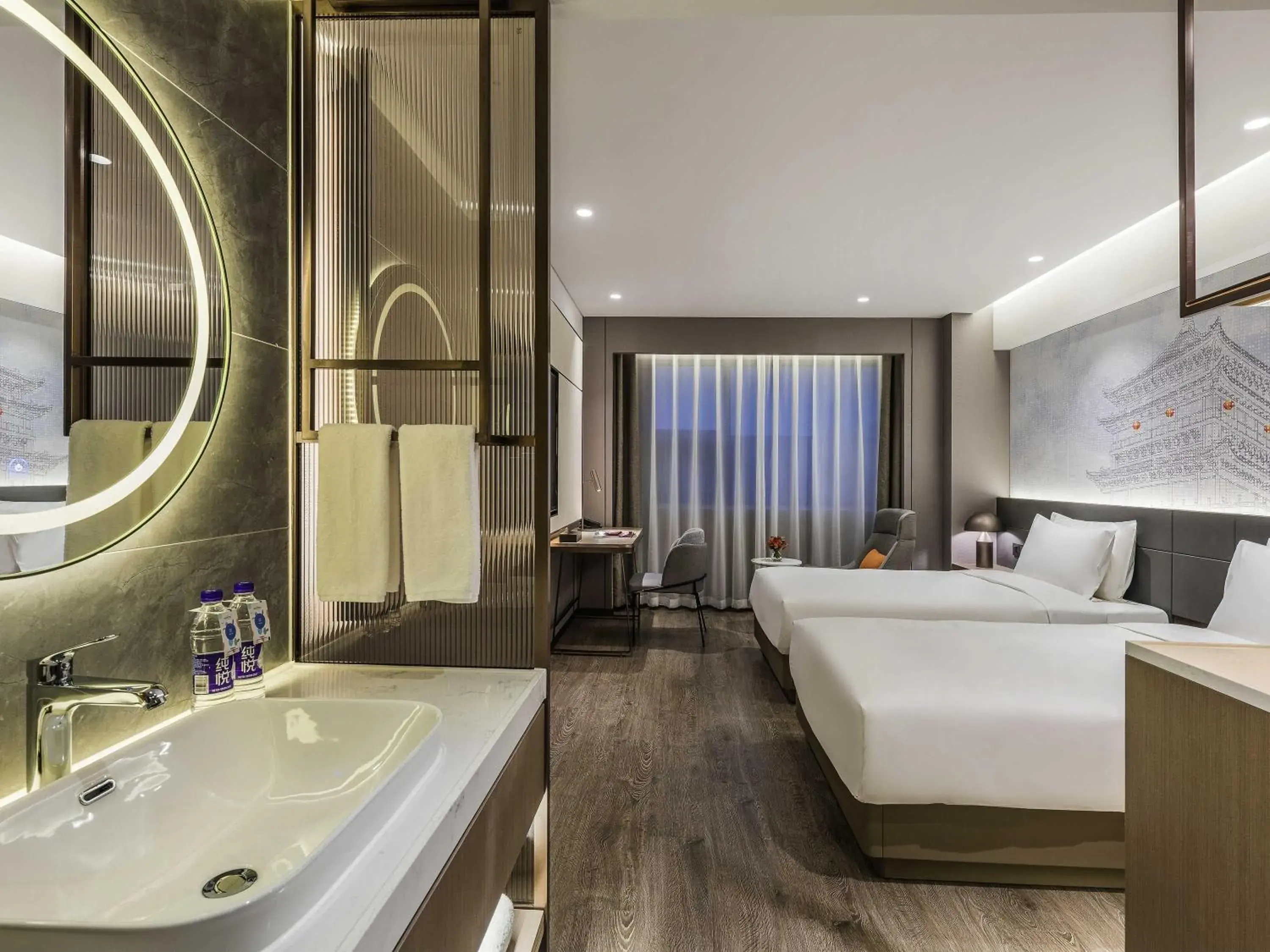 Superior Twin Room in Novotel Xi'an The Bell Tower Superior Twin Room in Novotel Xi'an The Bell Tower