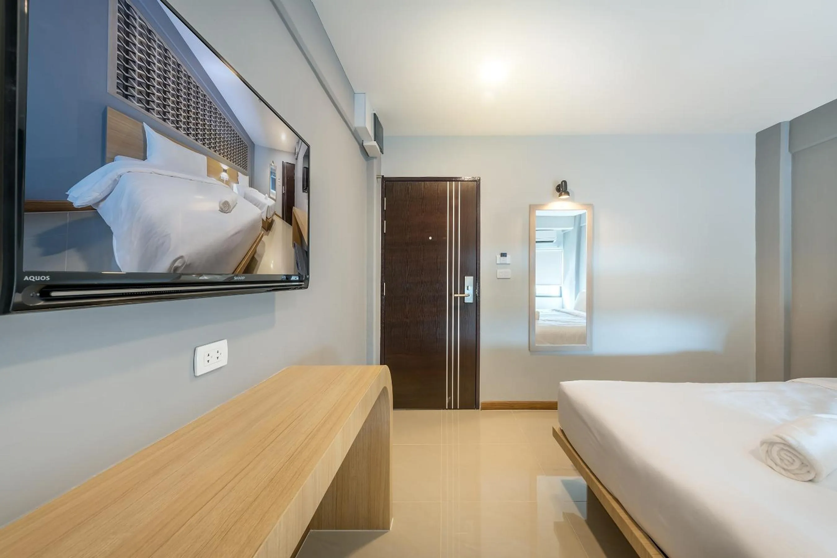 Photo of the whole room, Bed in PLAAI Play Hotel