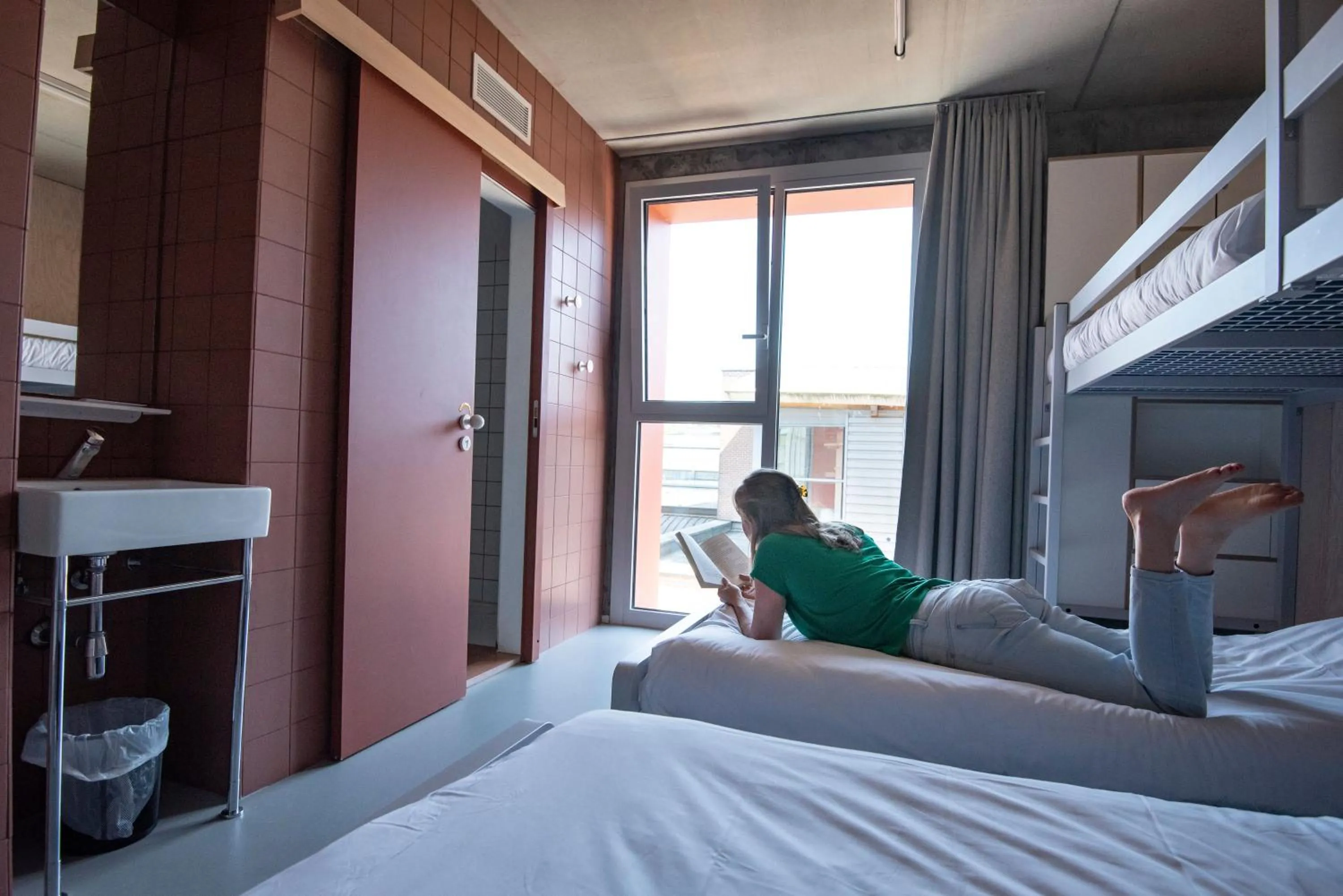 Photo of the whole room, Bed in Gîte Mozaïk