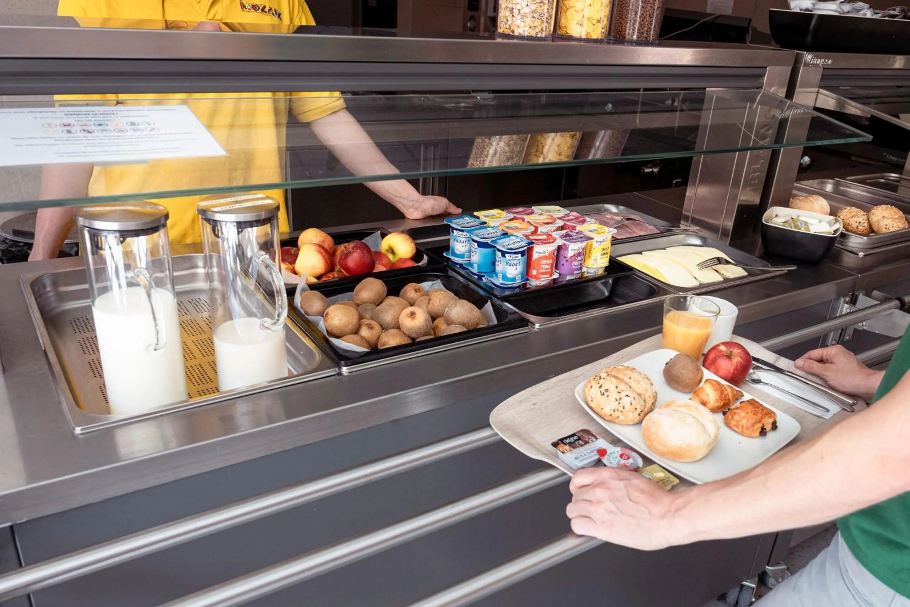 Breakfast in Gîte Mozaïk