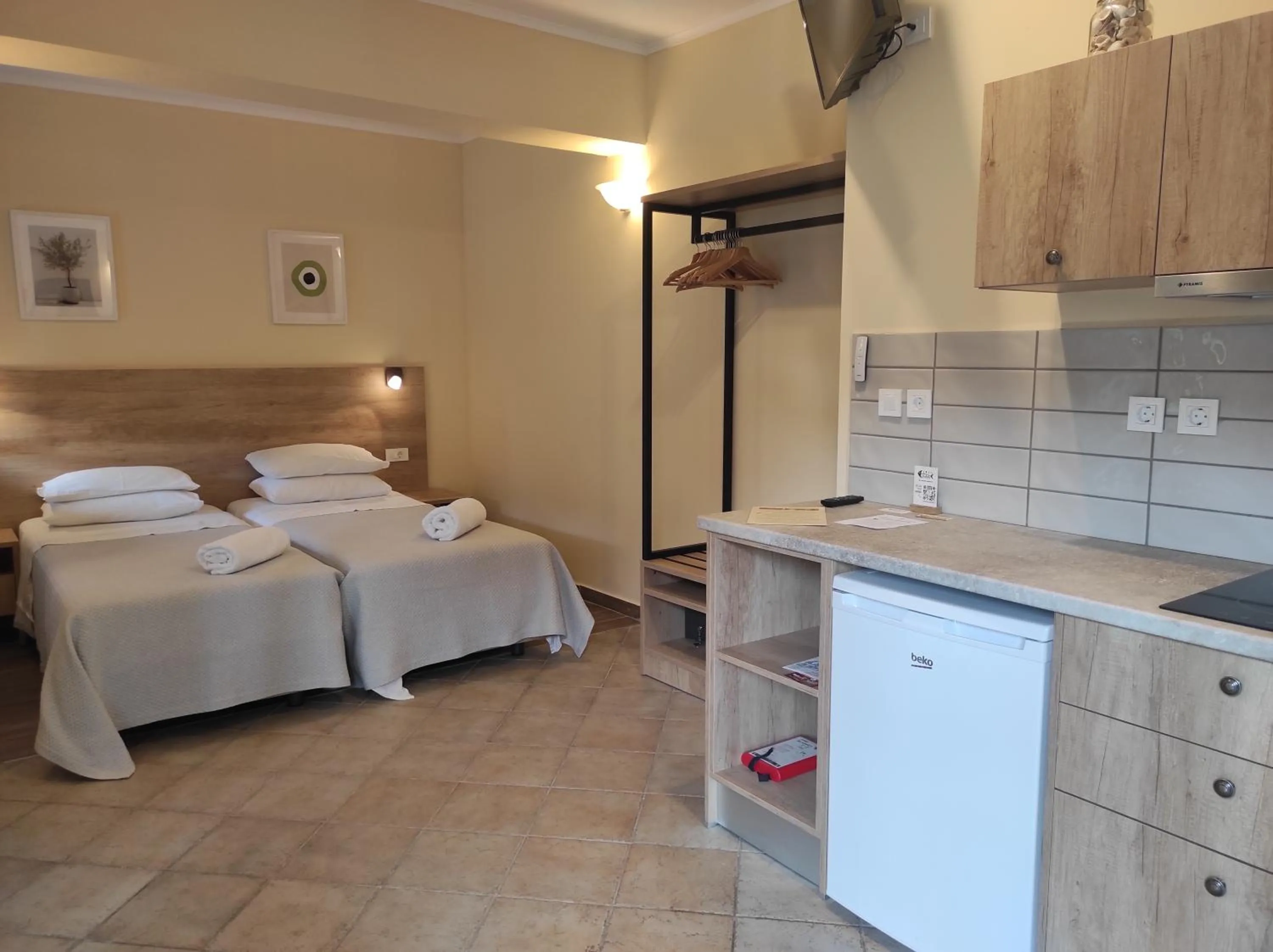 Bed in Donatos Apartments & Studios