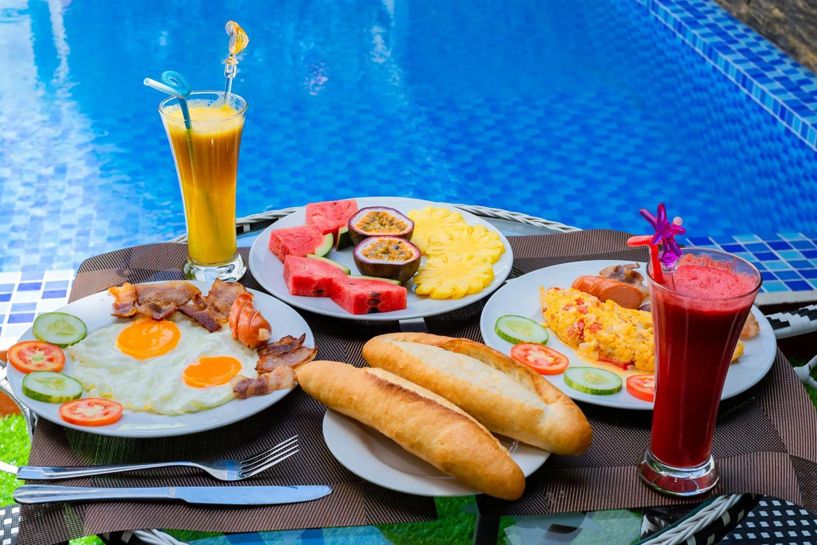 Breakfast in Green Hill Hotel