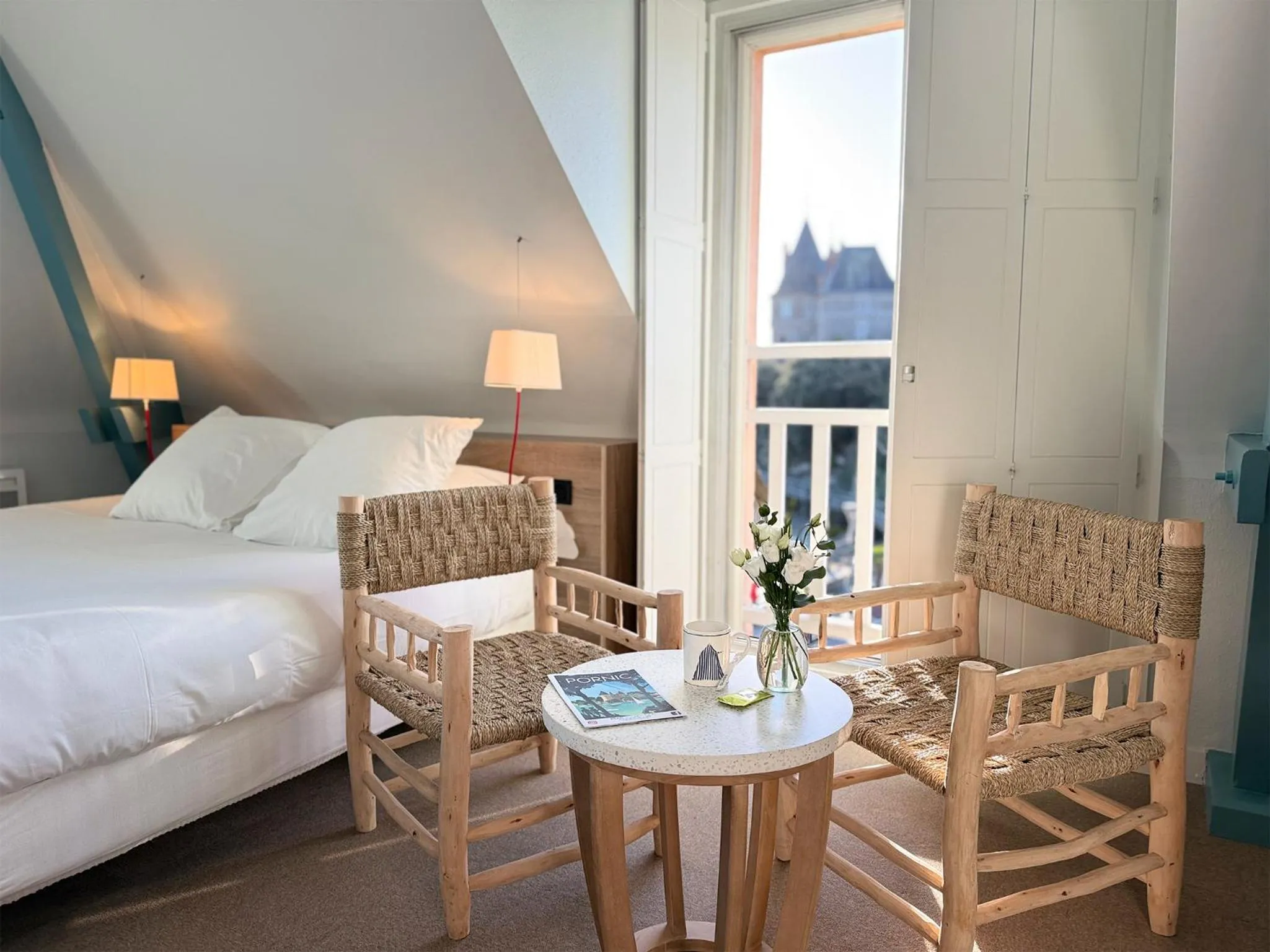 Bed in Hôtel Beau Soleil