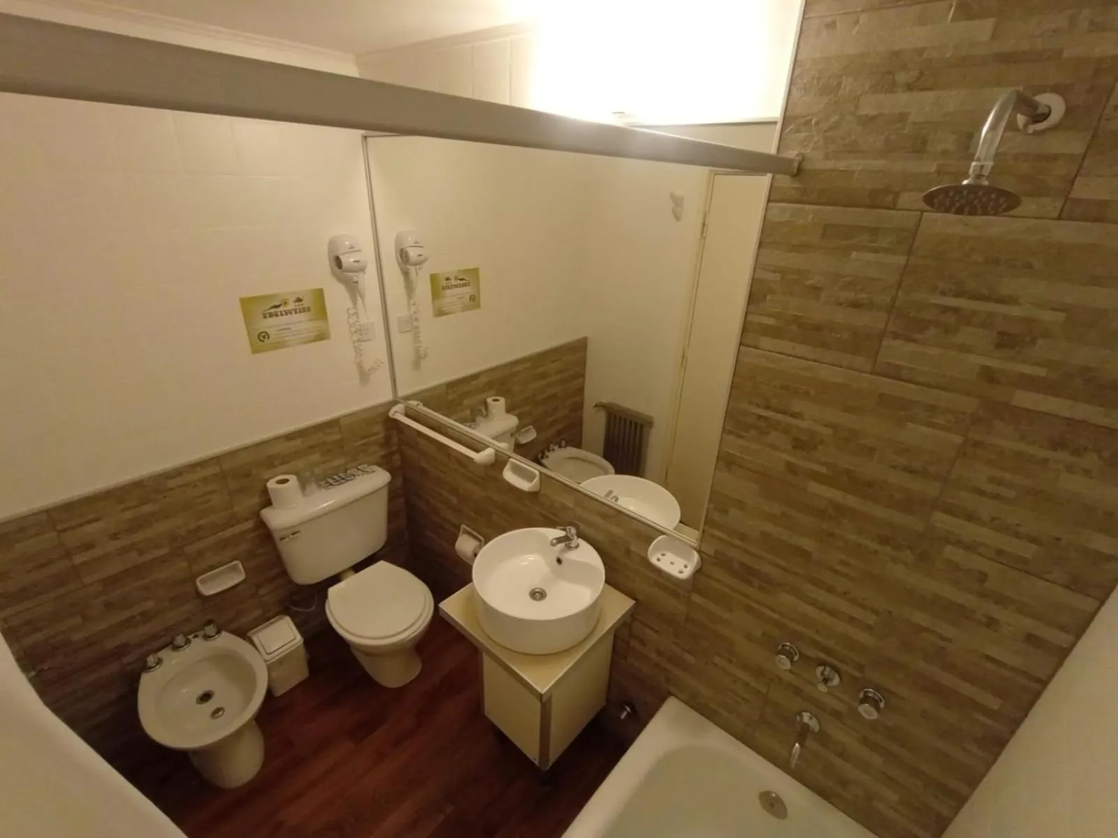 Bathroom in Hotel Edelweiss
