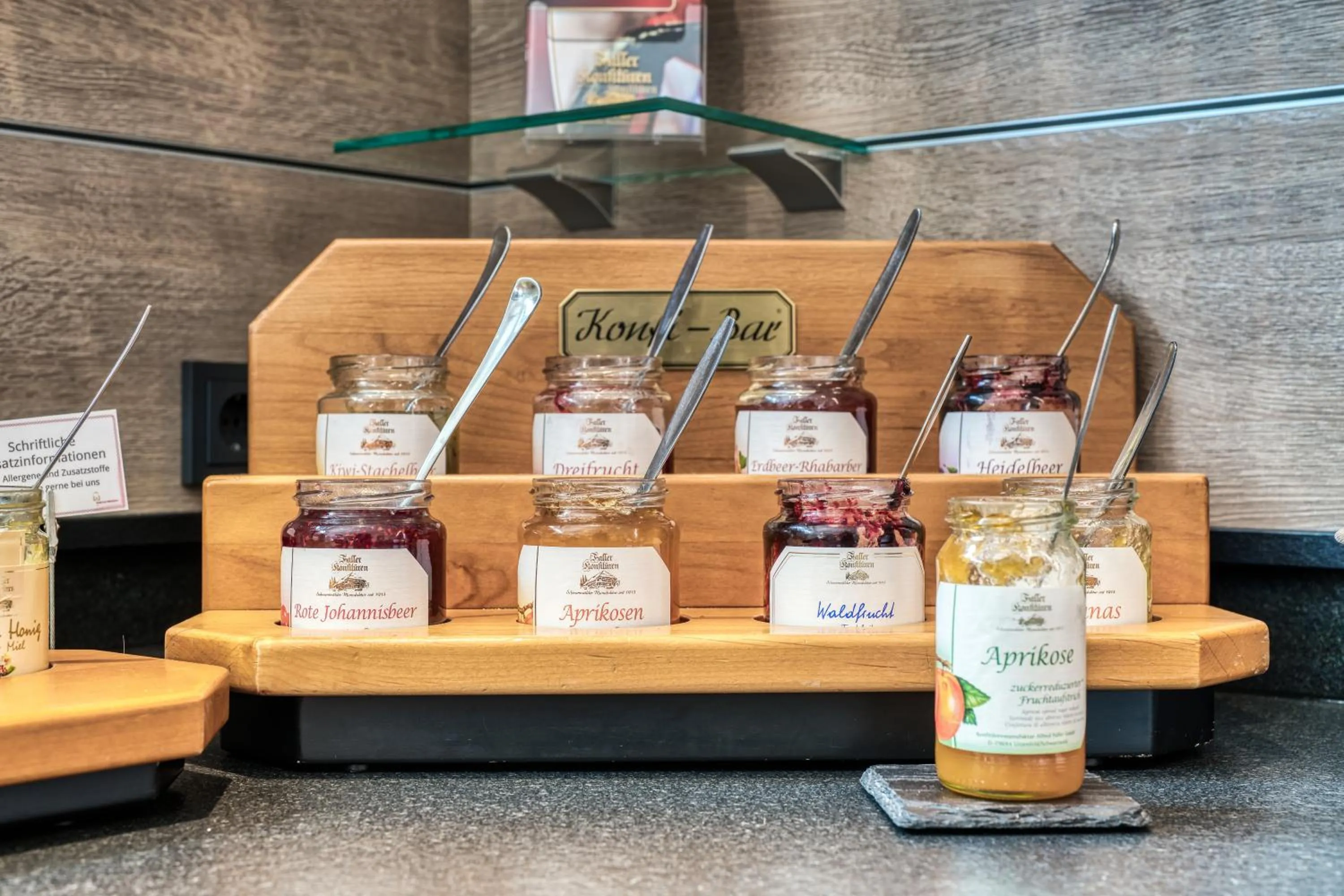 Breakfast in Hotel & Living Am Wartturm - Hotel & Apartments