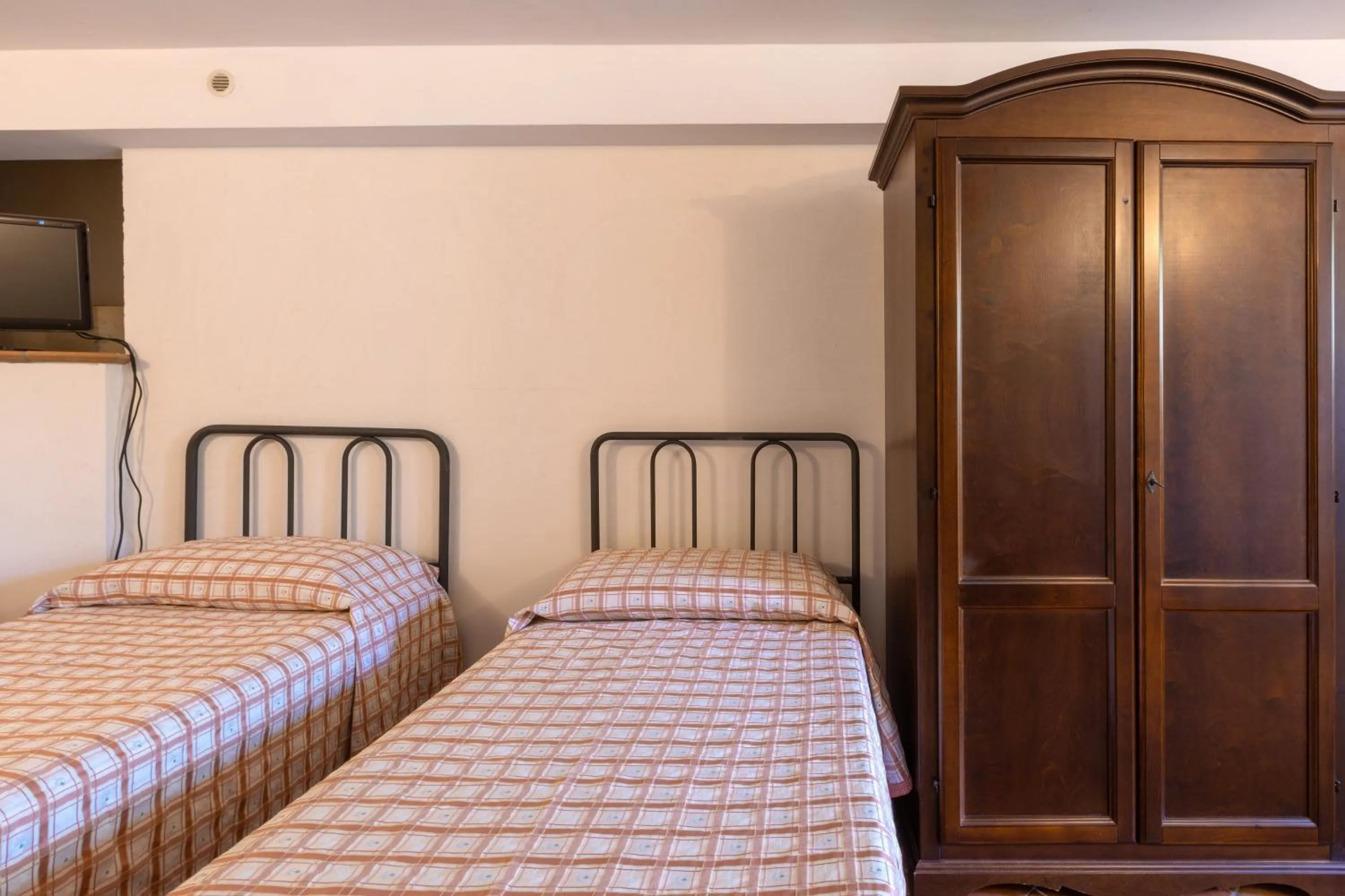 Bed in Casa Ulmi con piscina