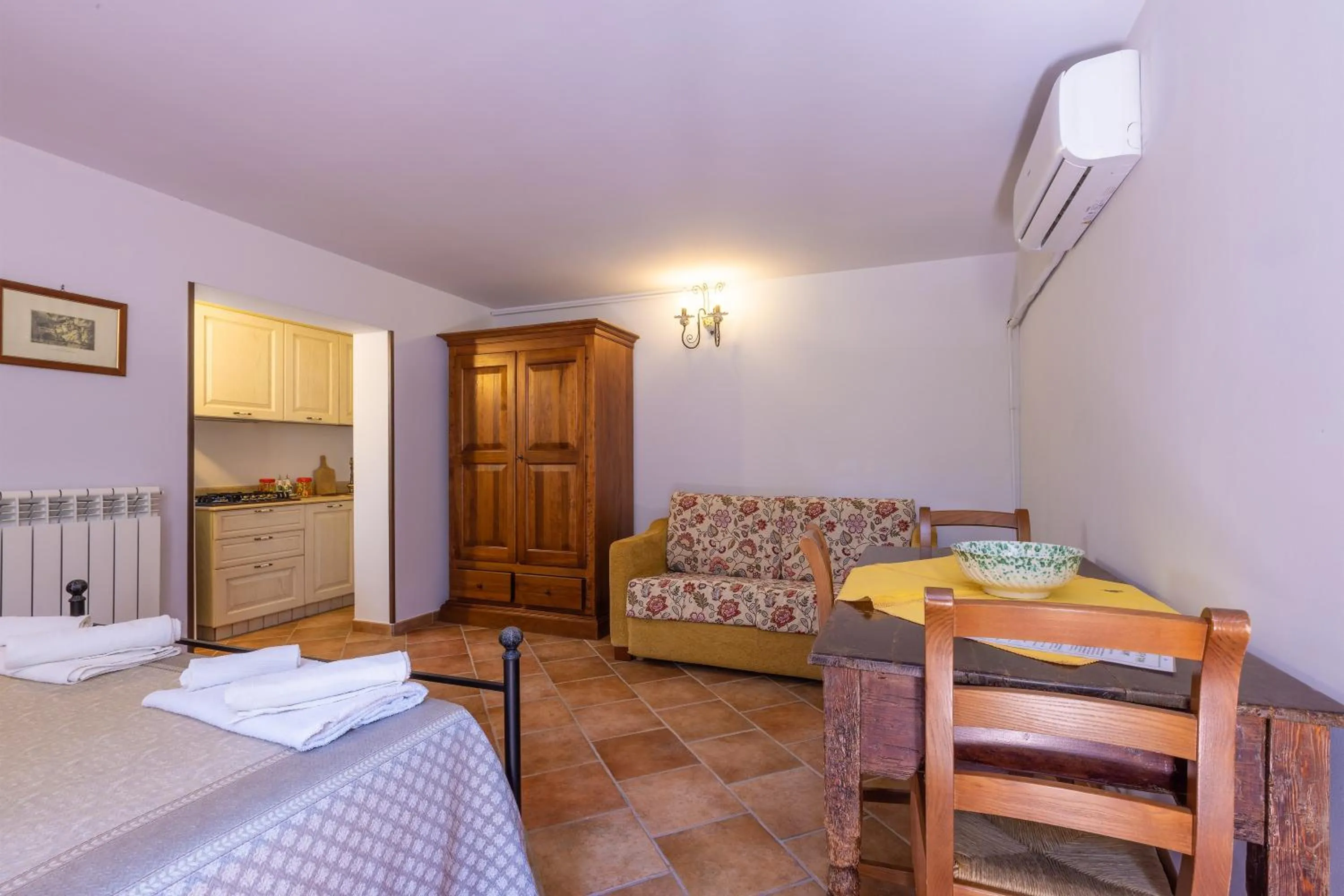 Bedroom, Bed in Casa Ulmi con piscina