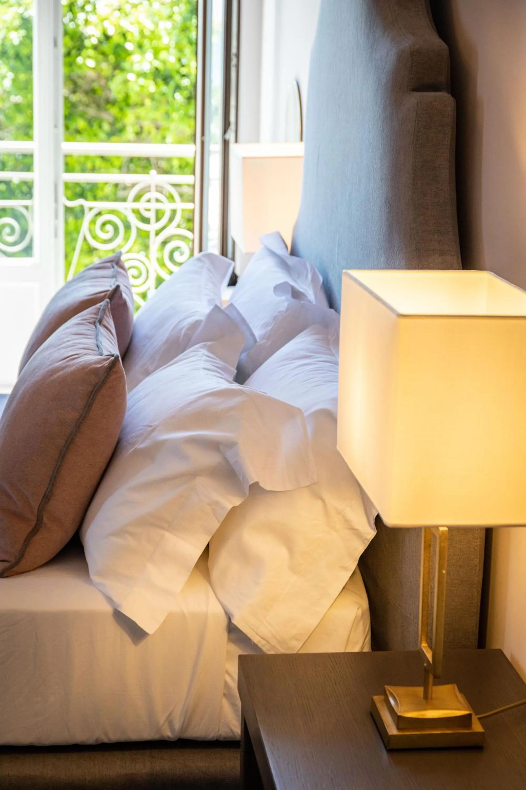 Bed in Villa Masetta - Luxury Suites