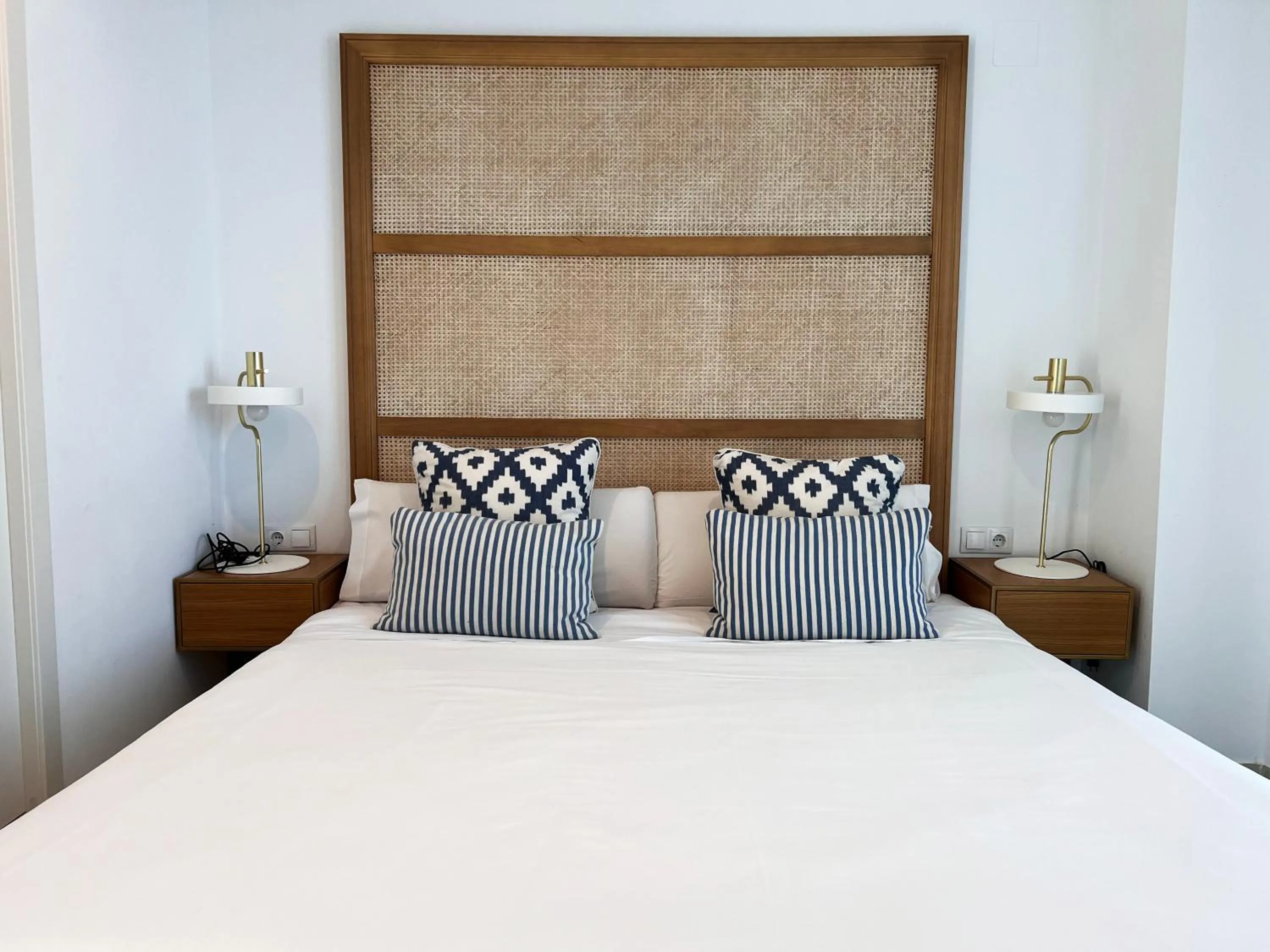 Two-Bedroom Apartment in Valencia Luxury - Calma Beach Apartments