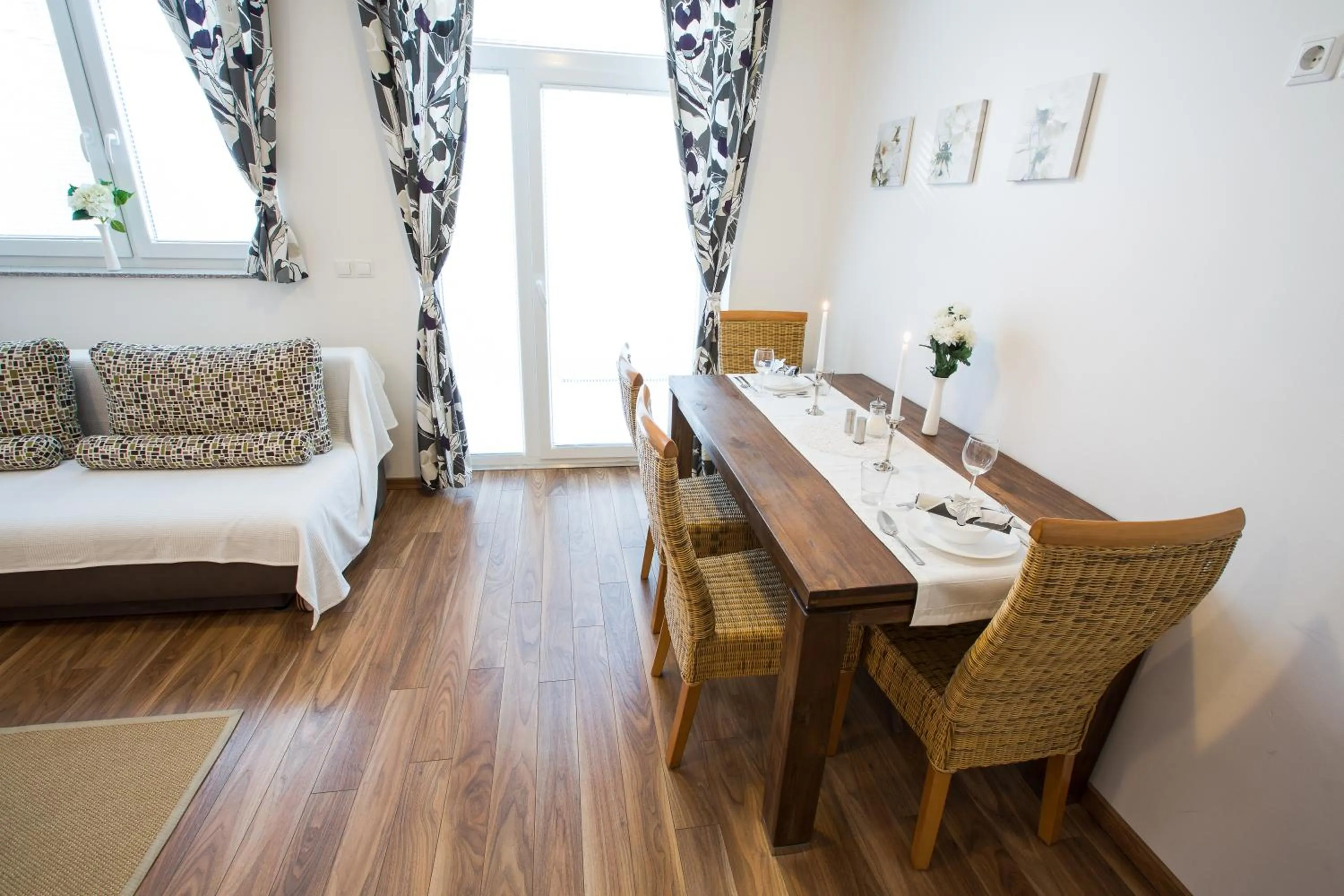 Dining area, Bed in Bled Apartments