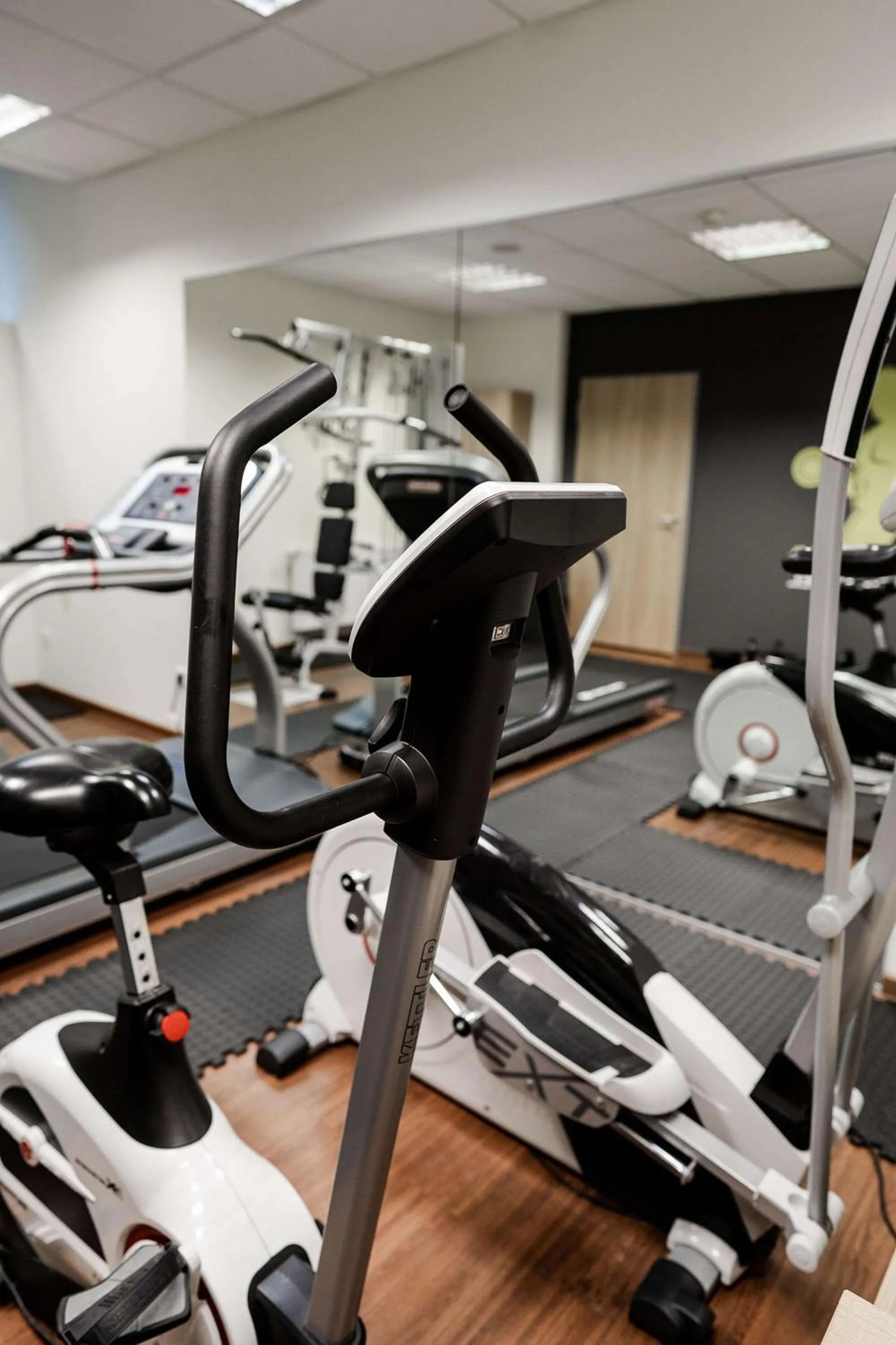 Fitness centre/facilities in Lanzcarré Hotel Mannheim, a member of Radisson Individuals