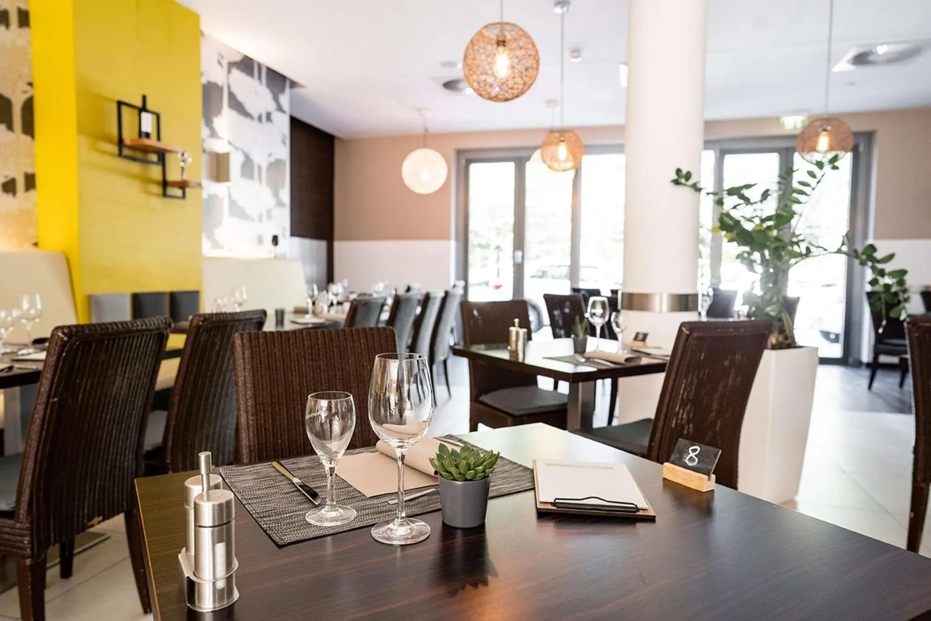 Restaurant/places to eat in Lanzcarré Hotel Mannheim, a member of Radisson Individuals Restaurant/places to eat in Lanzcarré Hotel Mannheim, a member of Radisson Individuals