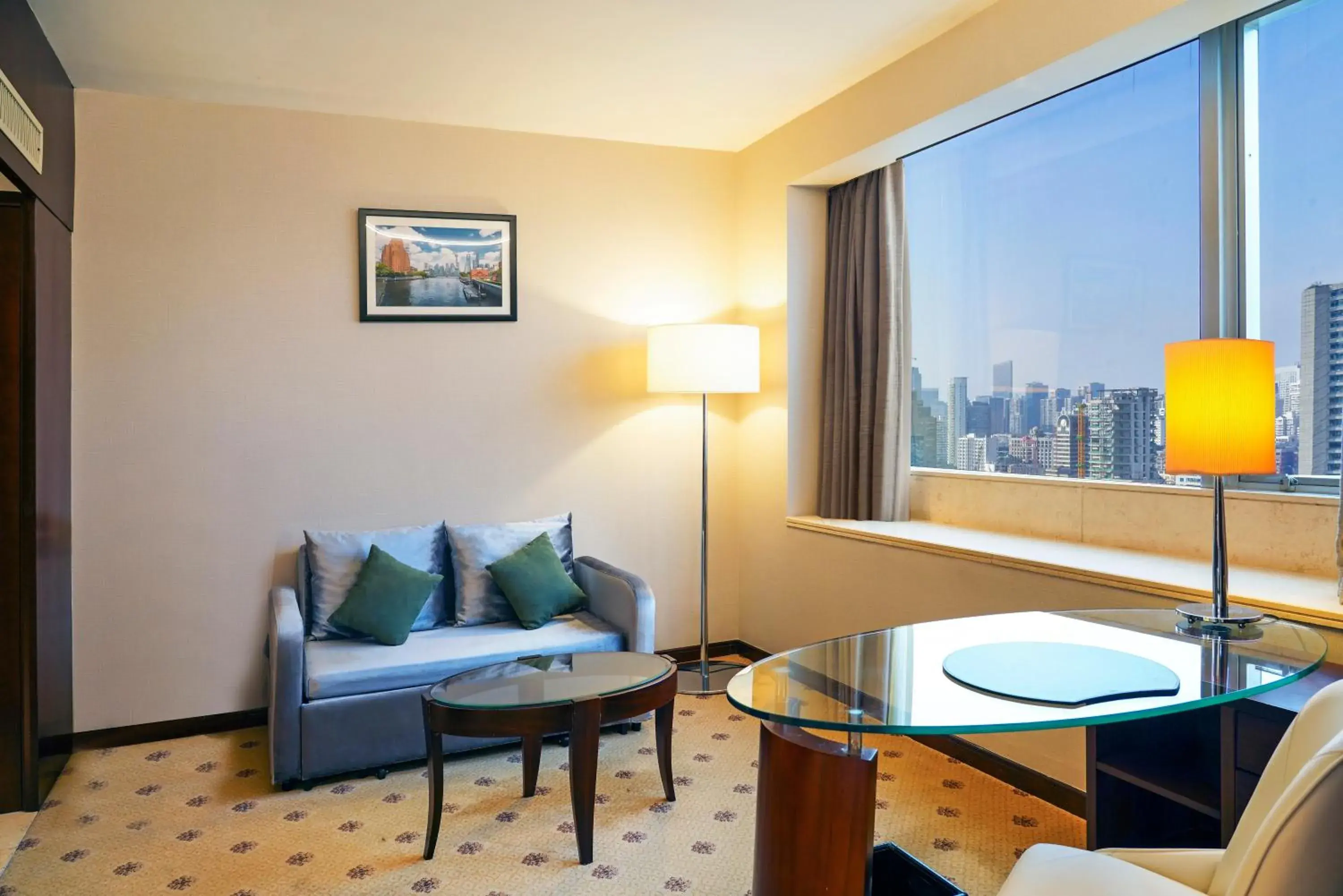 Living room in Radisson Collection Hyland Shanghai Living room in Radisson Collection Hyland Shanghai