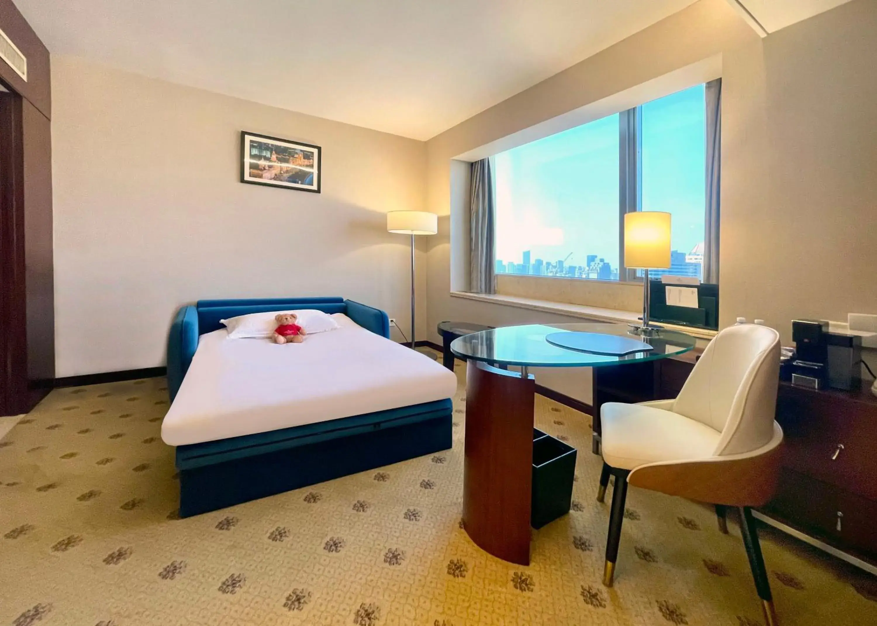 Living room, Bed in Radisson Collection Hyland Shanghai Living room, Bed in Radisson Collection Hyland Shanghai