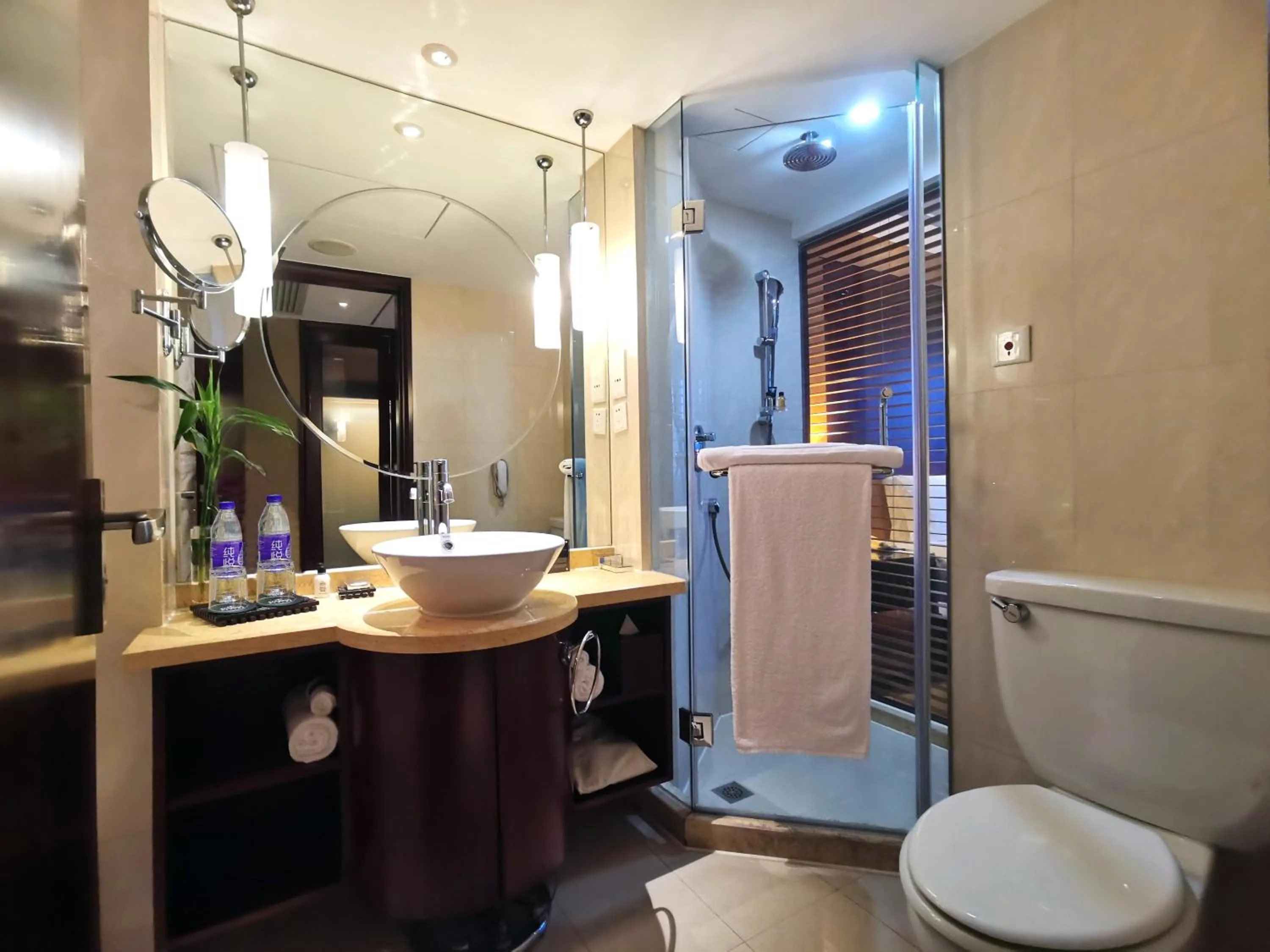 Toilet in Radisson Collection Hyland Shanghai