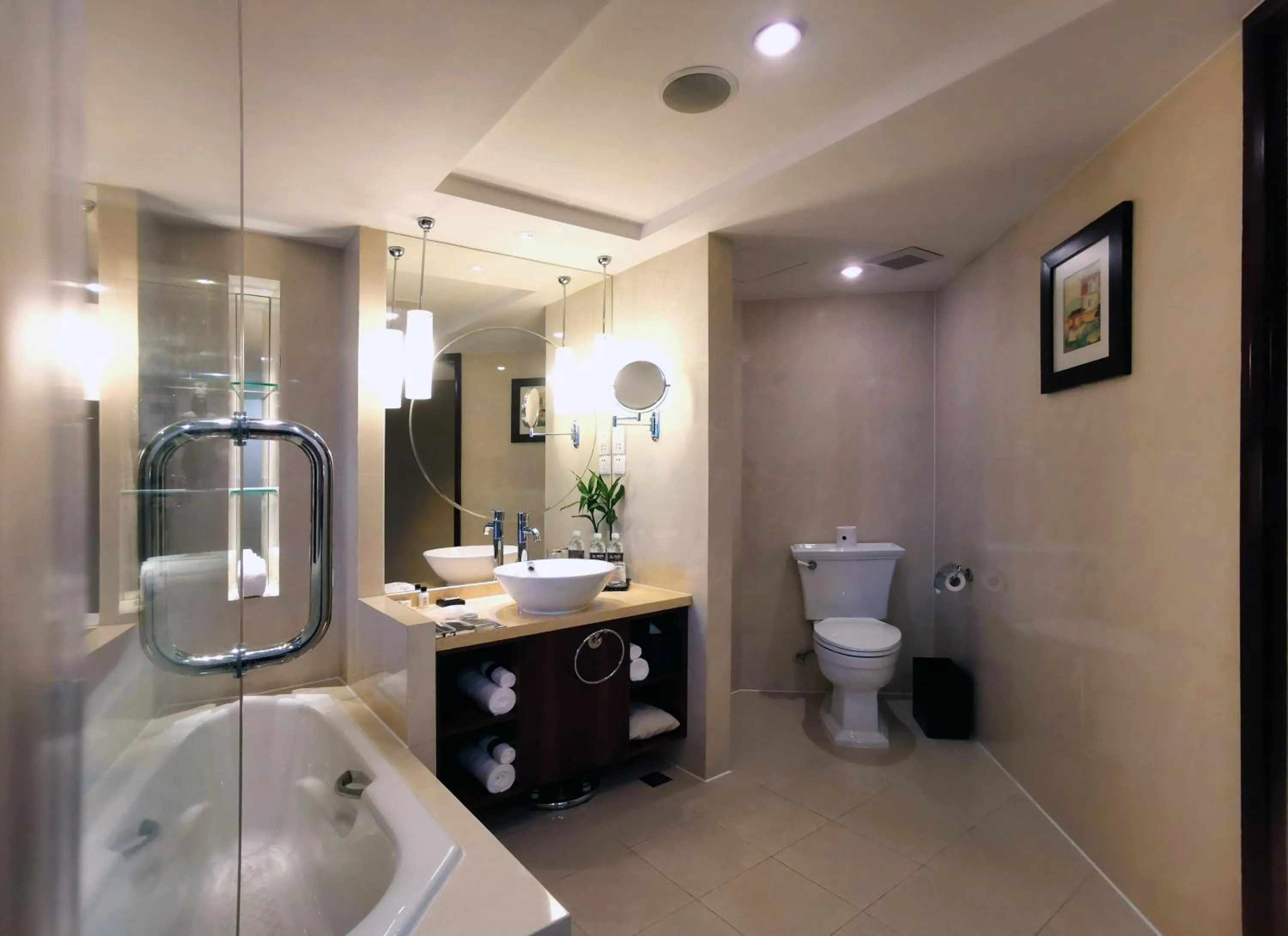 Bathroom in Radisson Collection Hyland Shanghai