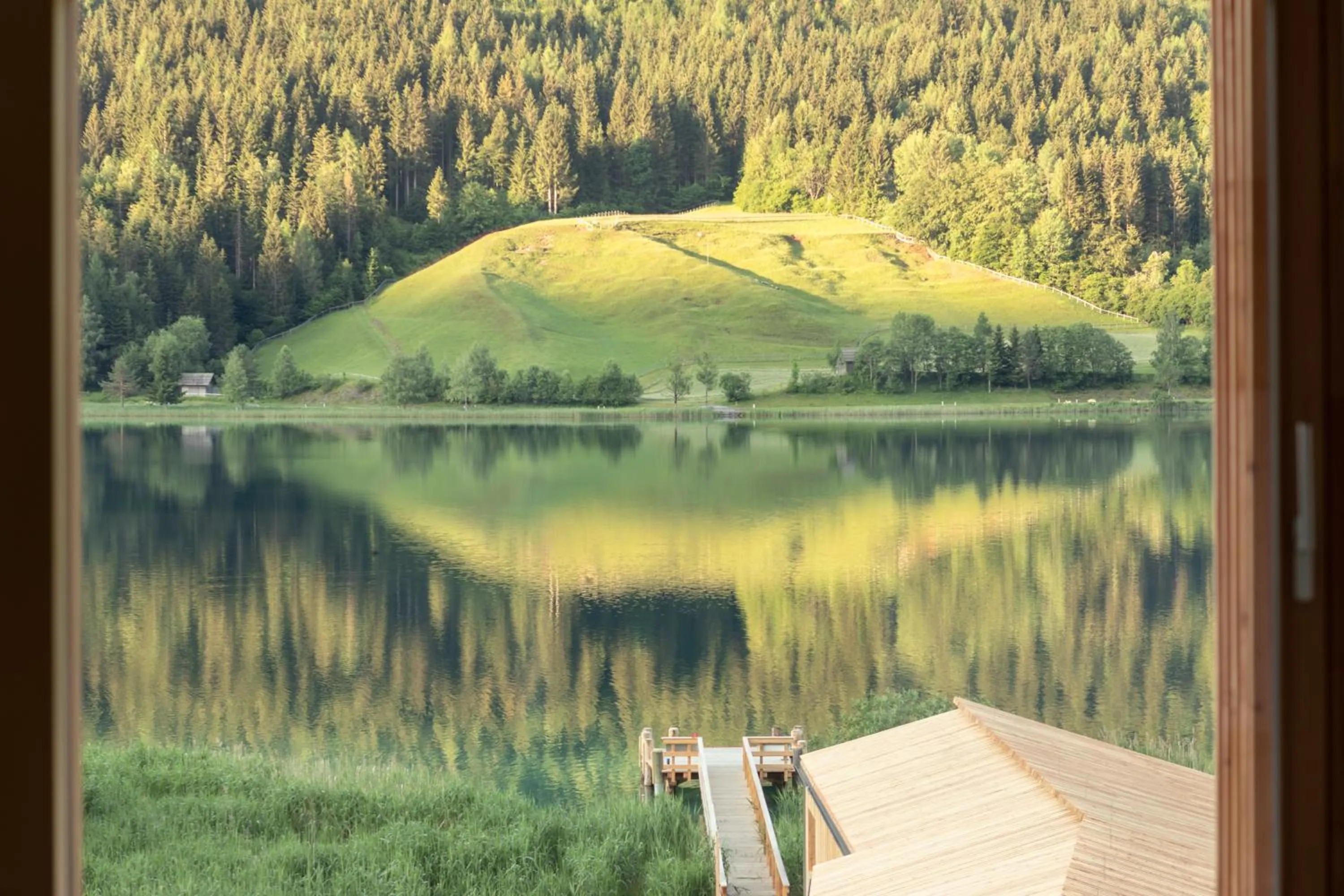 Lake view in Hotel Neusacherhof