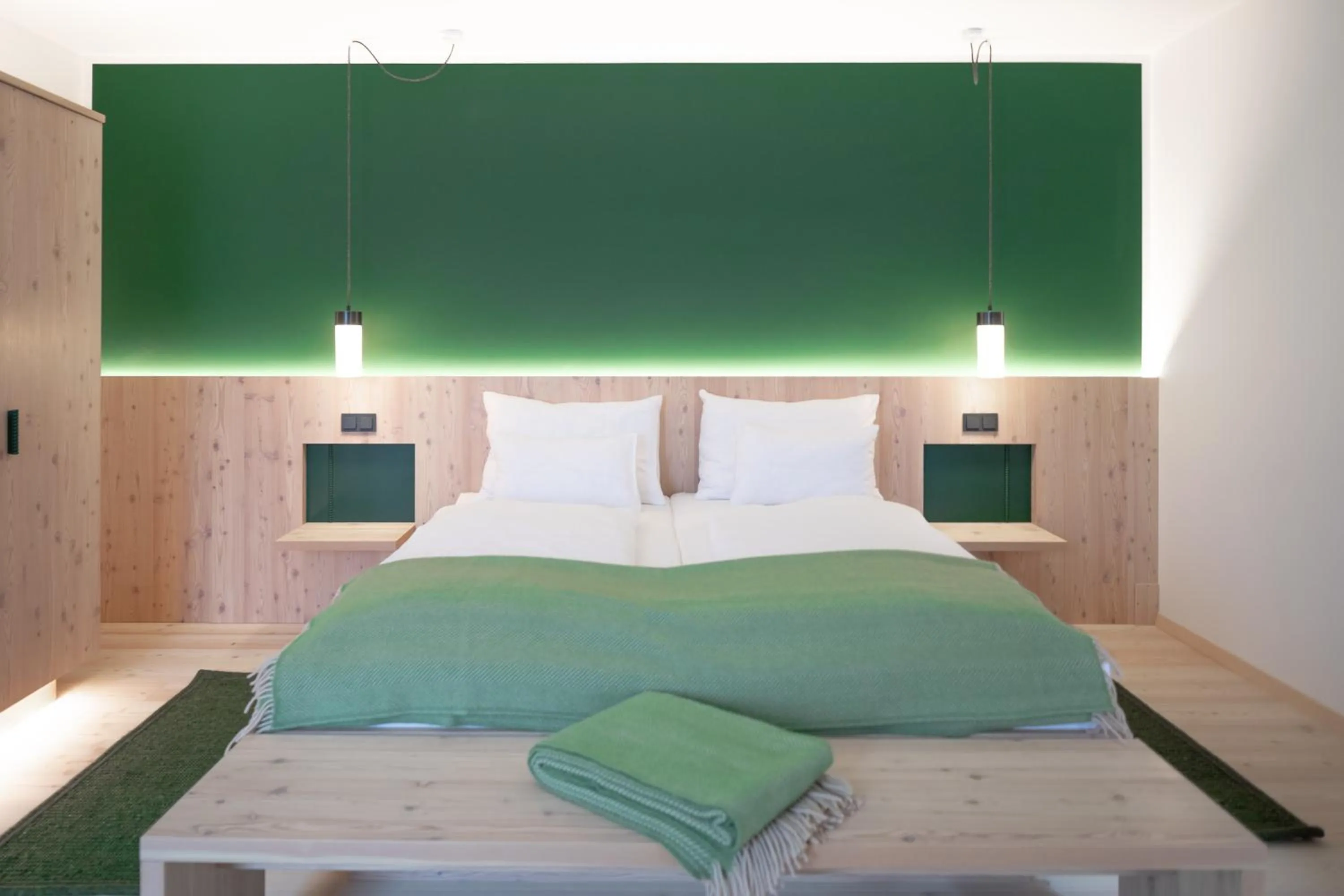 Bedroom, Bed in Hotel Neusacherhof