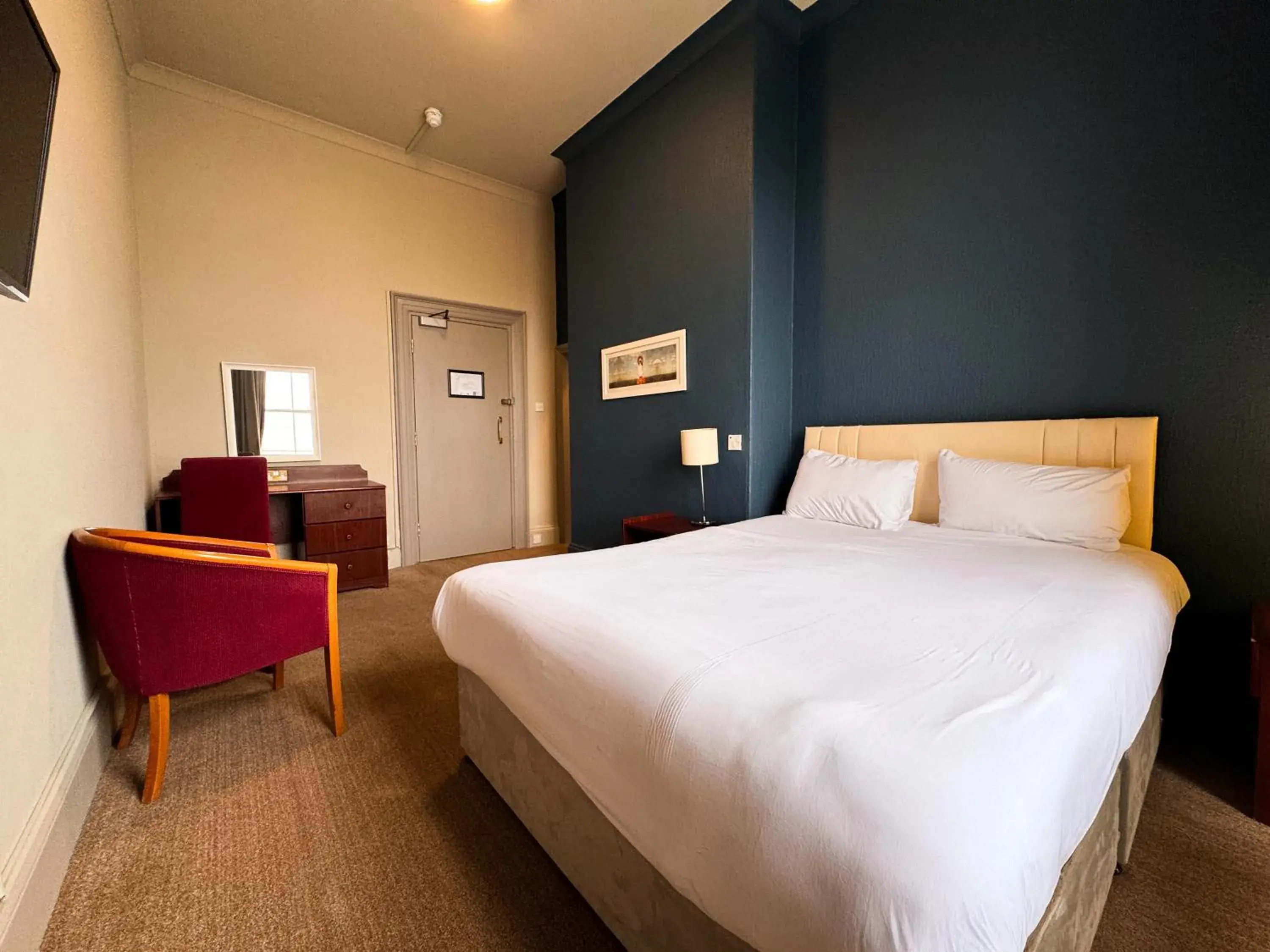 Bedroom, Bed in Royal Whitby Bedroom, Bed in Royal Whitby