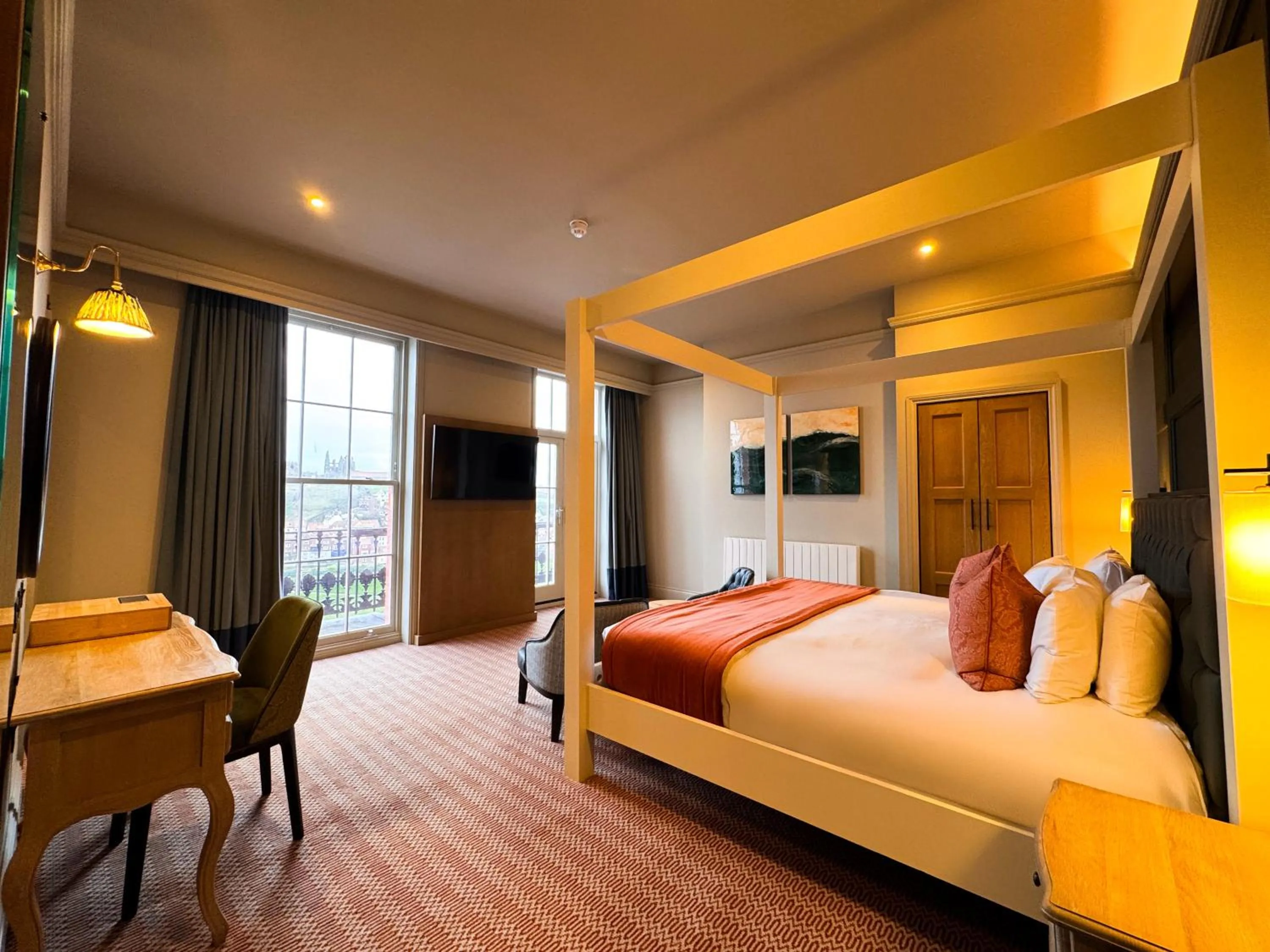 Bedroom, Bed in Royal Whitby