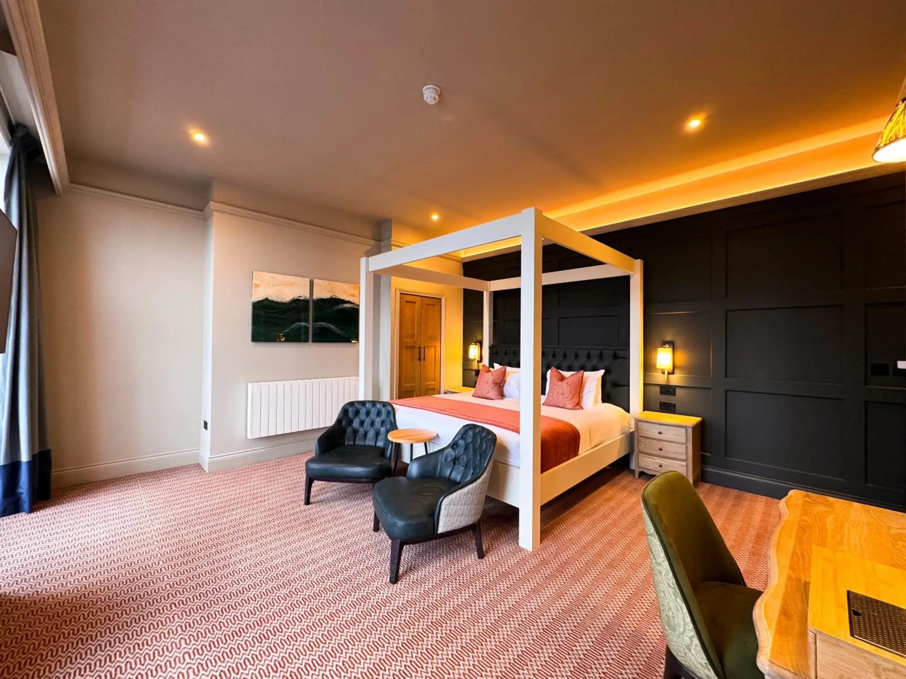 Bedroom, Bed in Royal Whitby Bedroom, Bed in Royal Whitby