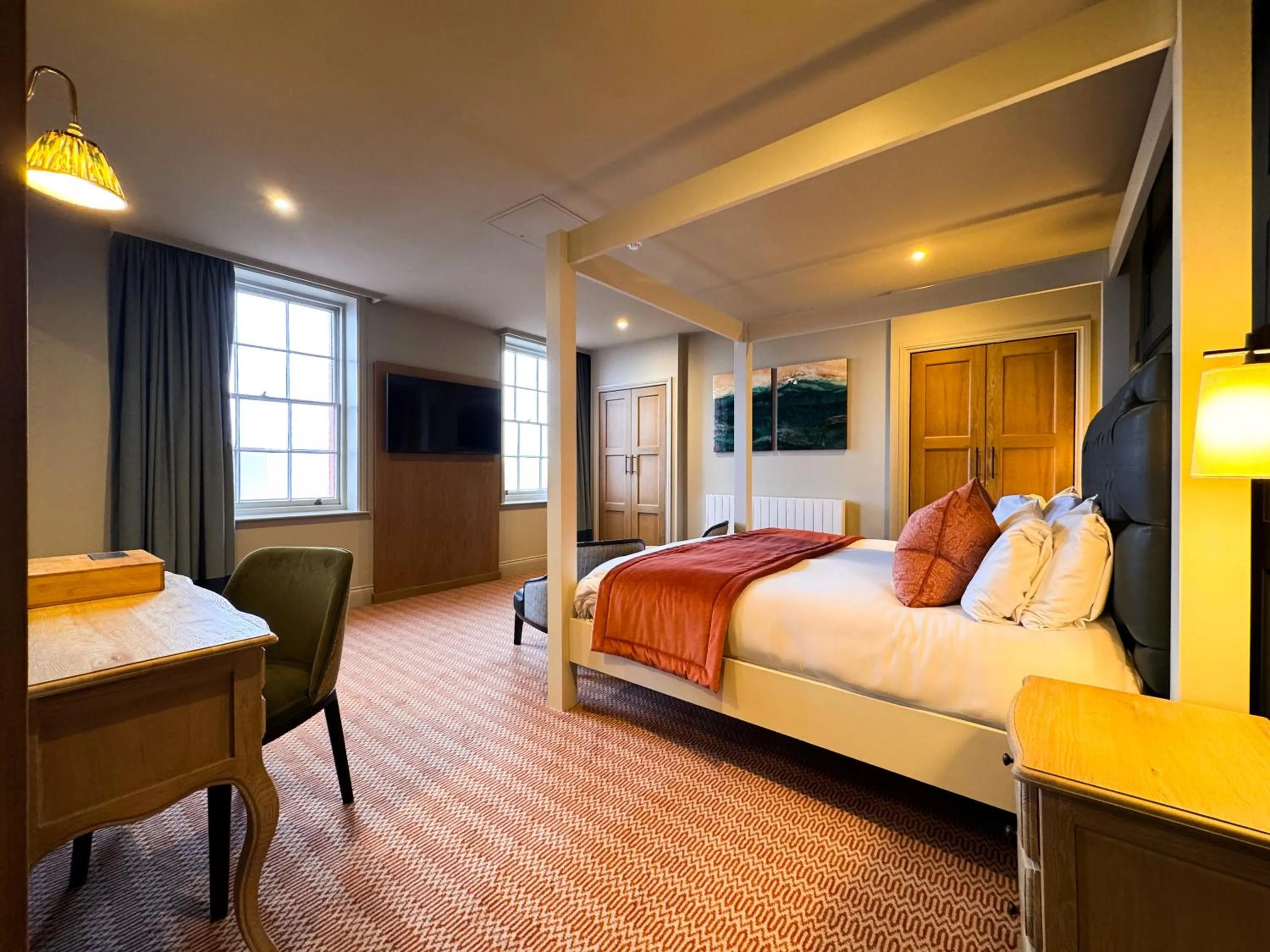 Bedroom, Bed in Royal Whitby