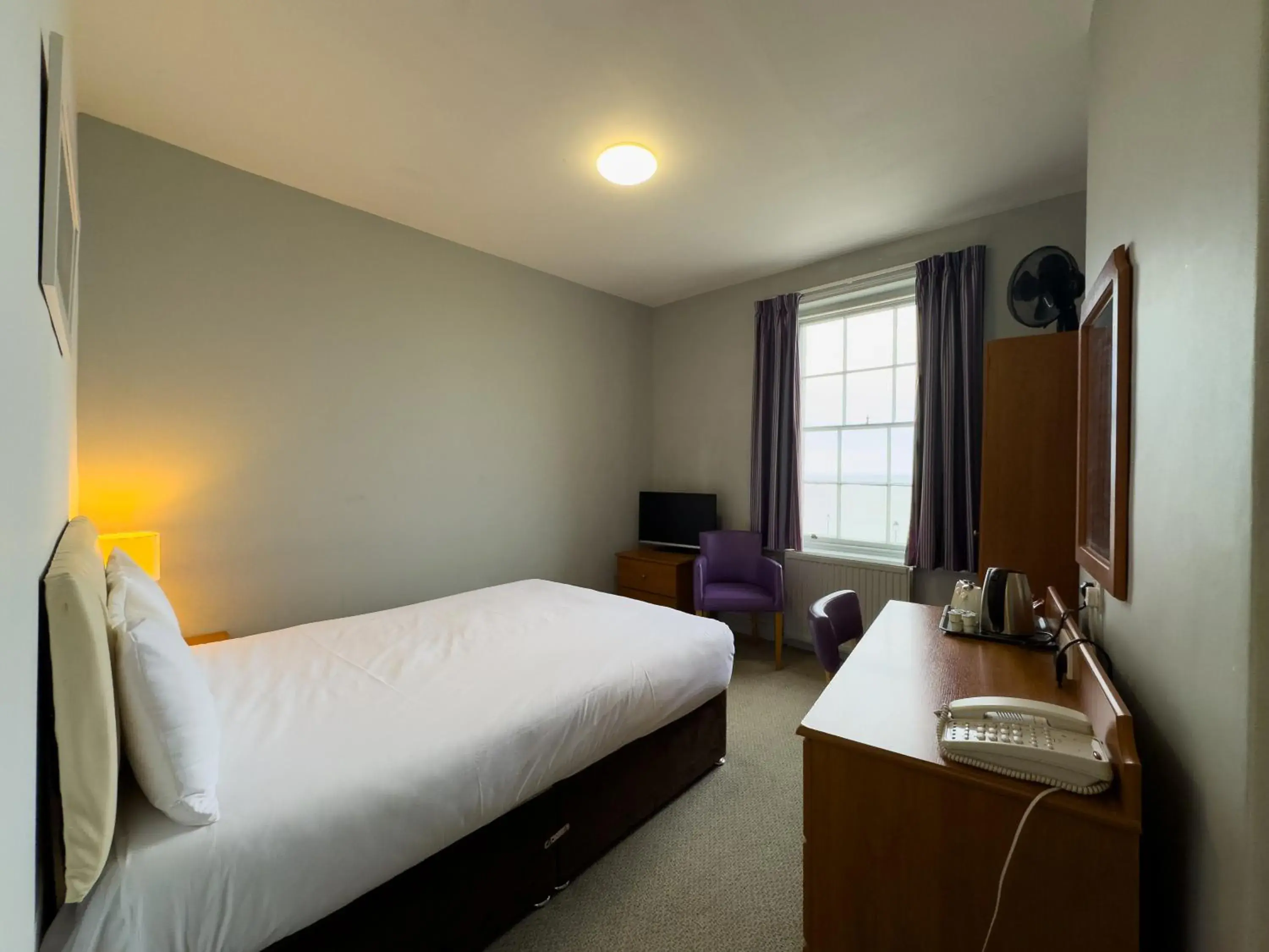 Bed in Royal Whitby Bed in Royal Whitby