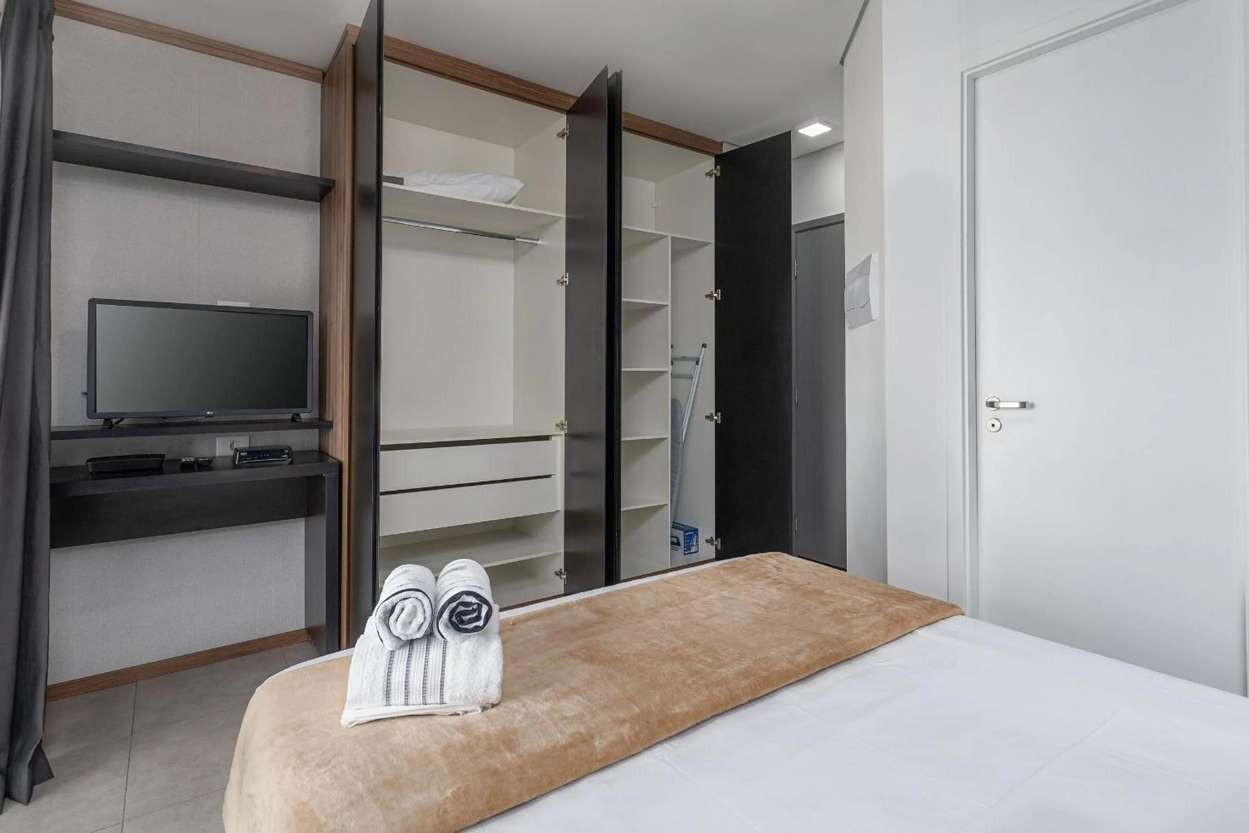 Bedroom, Bed in Vita Bom Retiro