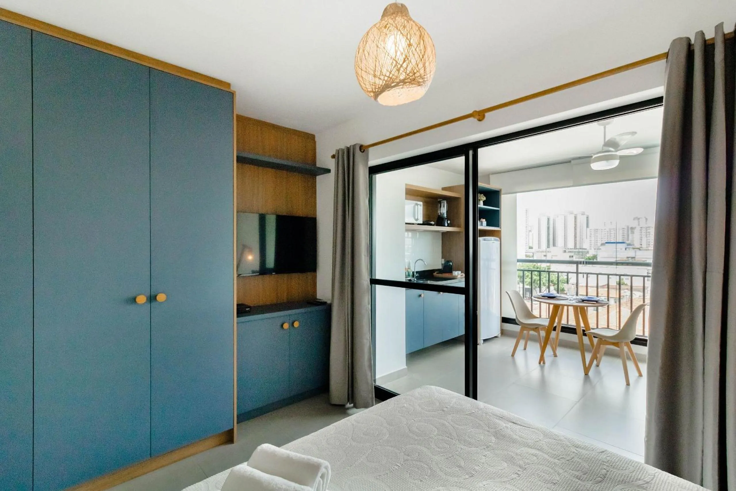 Photo of the whole room, Bed in Vita Bom Retiro