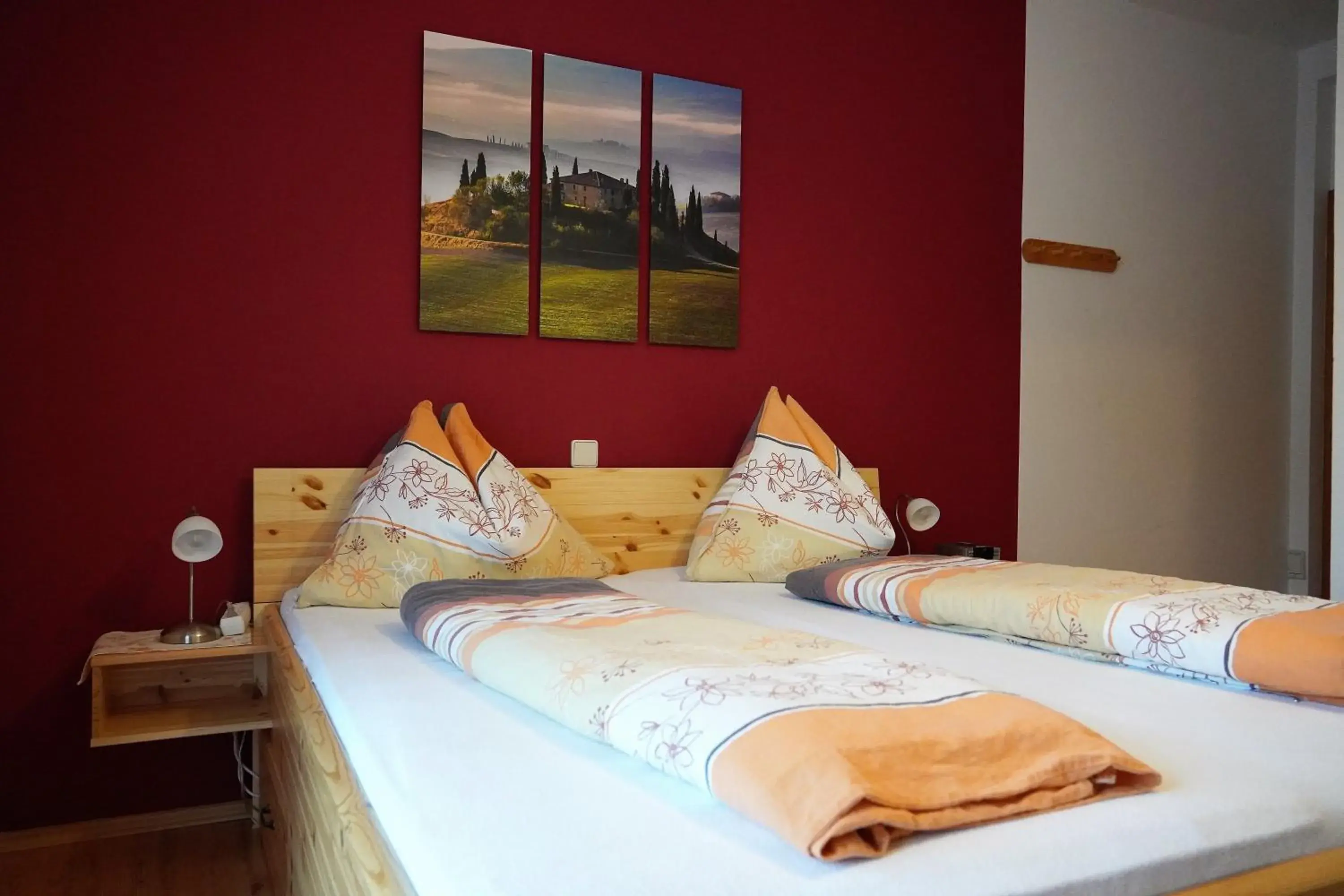 Double Room with Balcony in Gästehaus Strini Double Room with Balcony in Gästehaus Strini