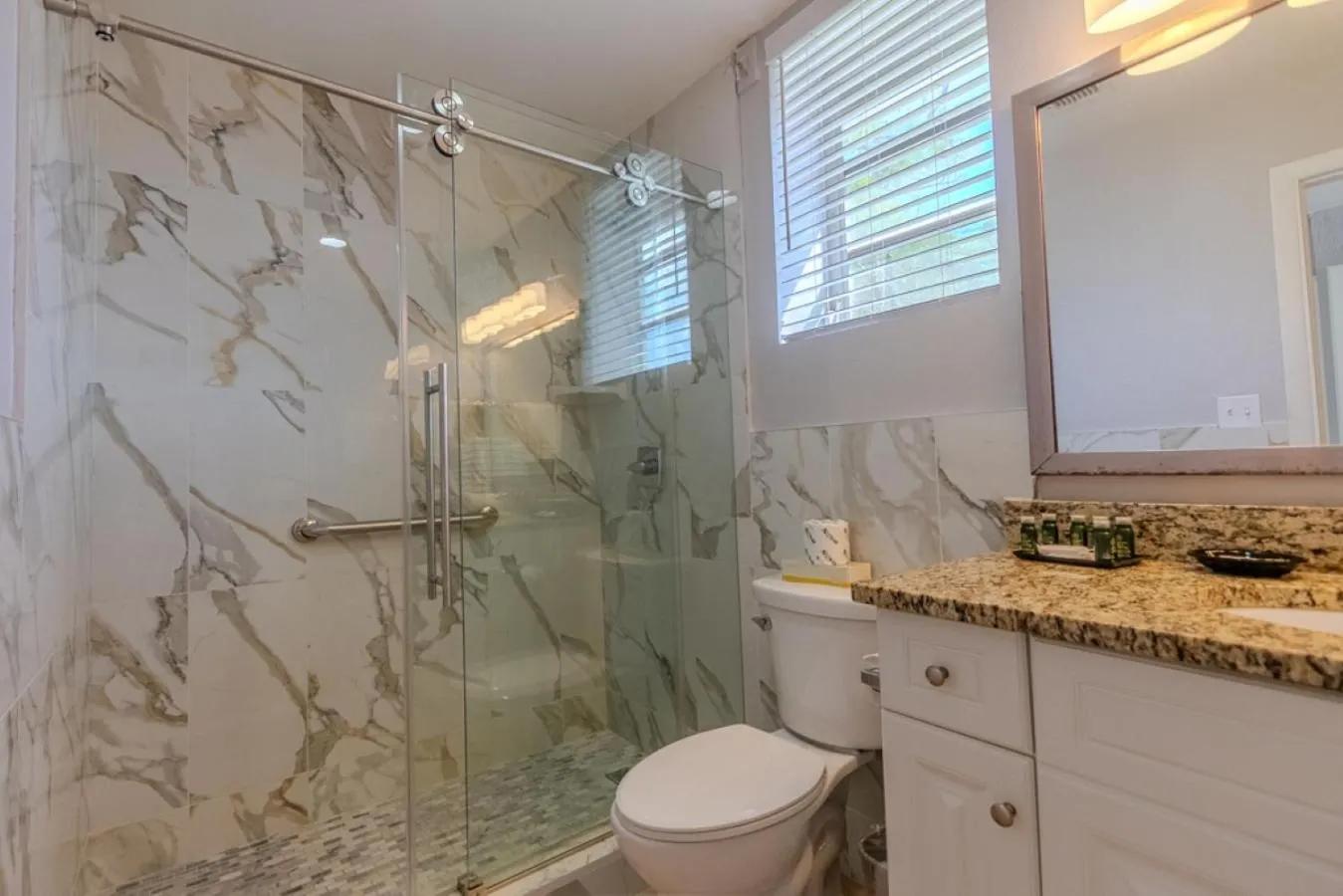 Shower in Pirate's Pension at Bluebeard's Castle