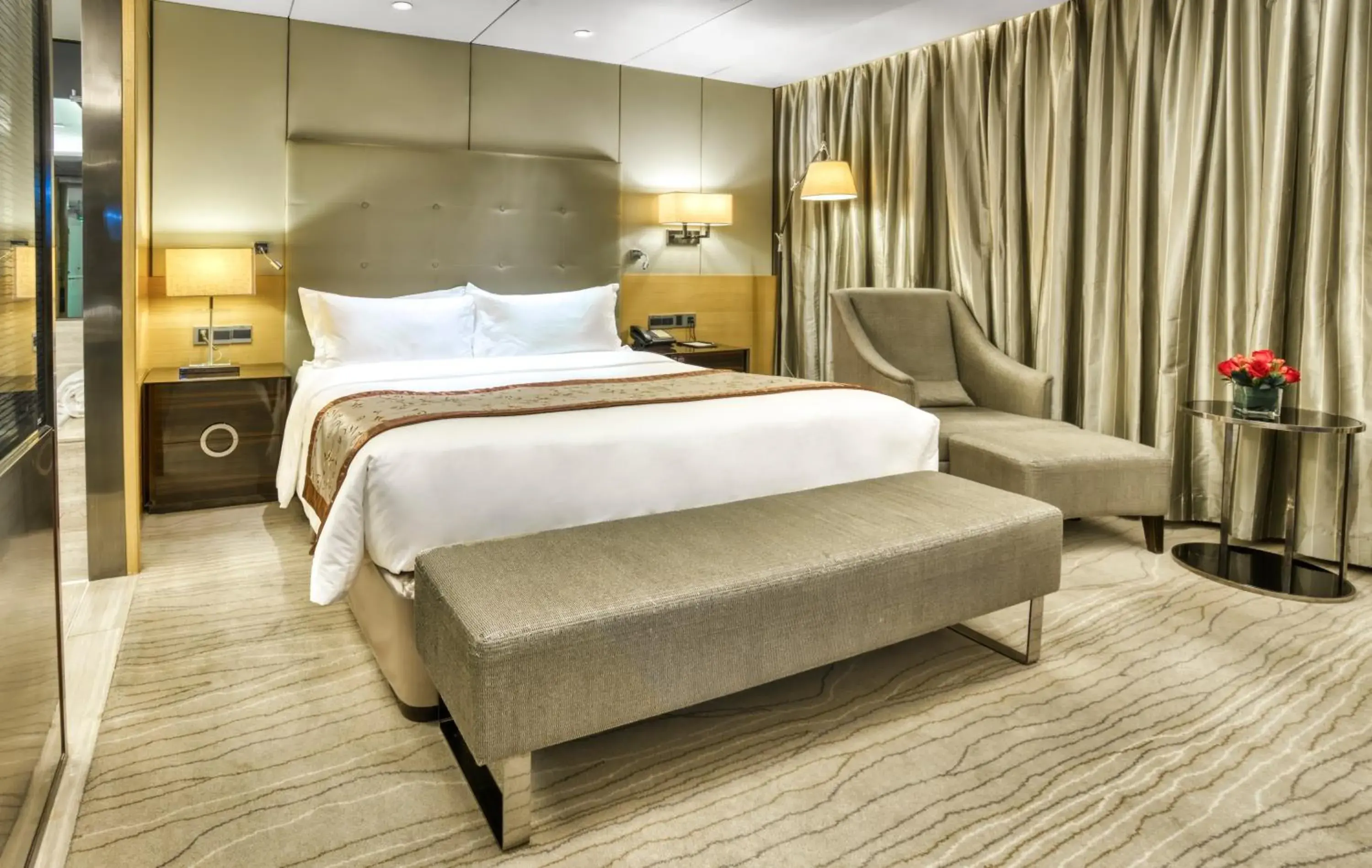 Bed in Enlux Hotel Bed in Enlux Hotel