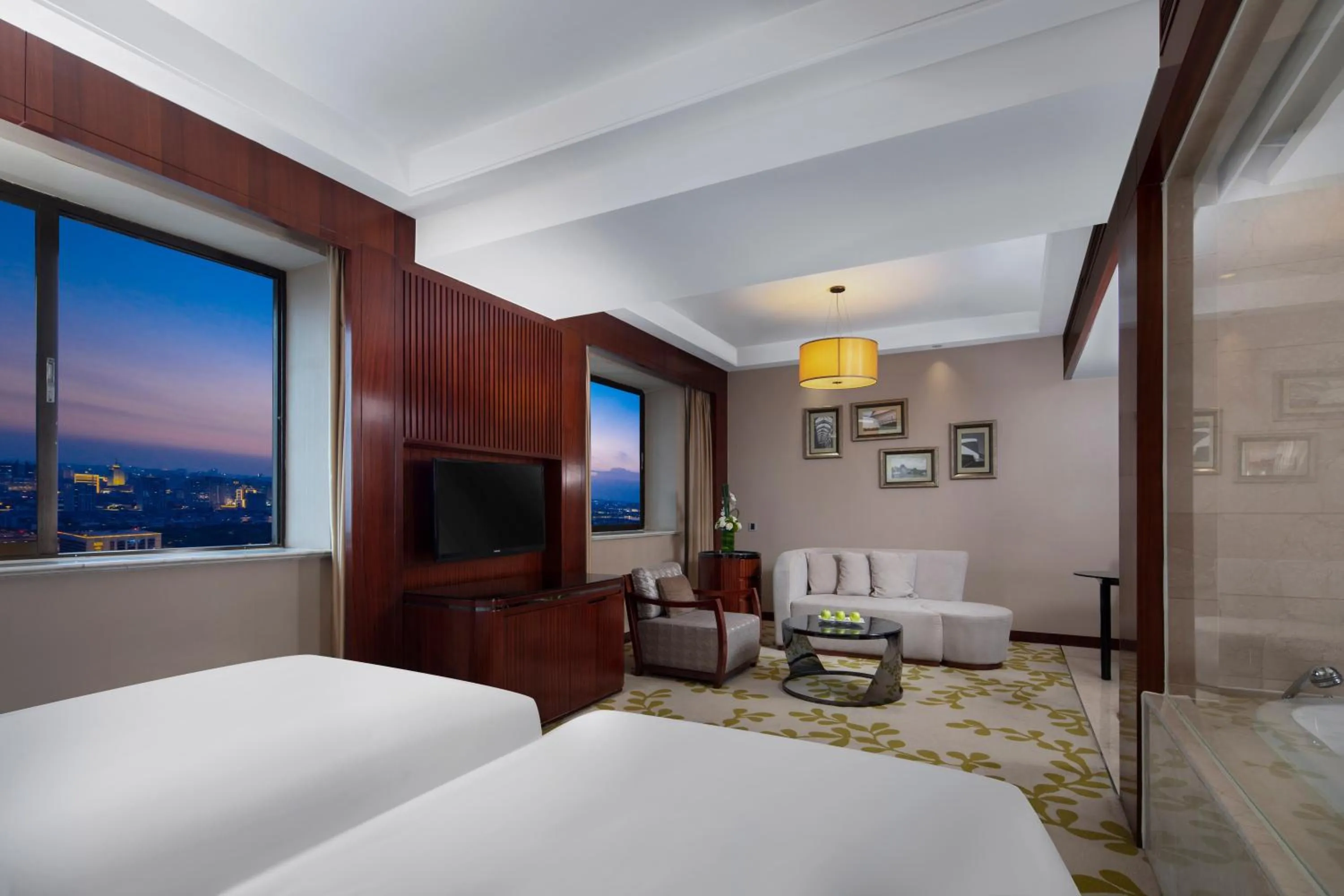 Photo of the whole room, Bed in Enlux Hotel