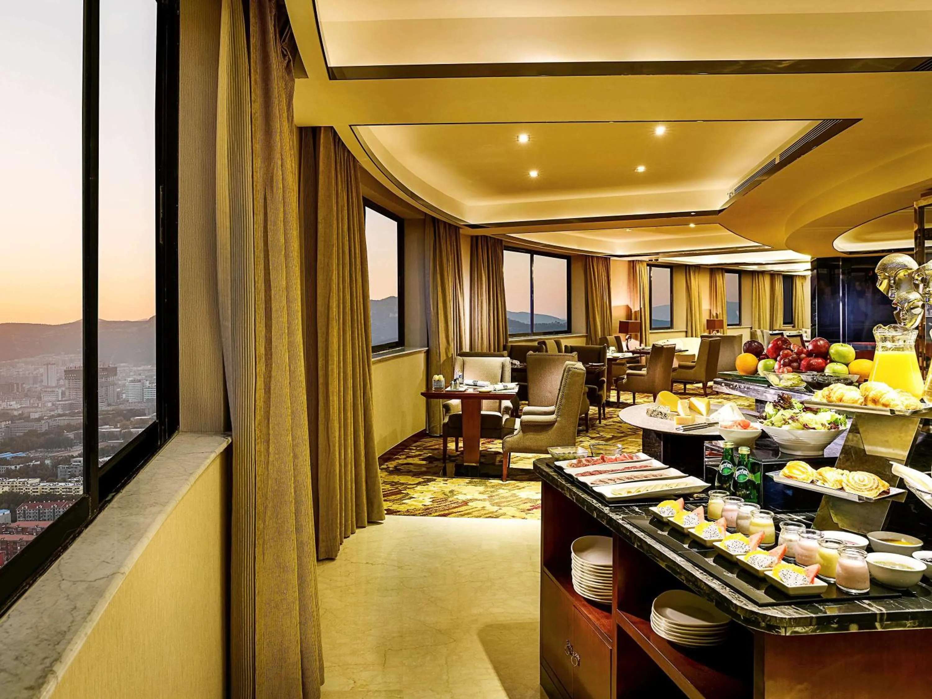 Photo of the whole room in Enlux Hotel