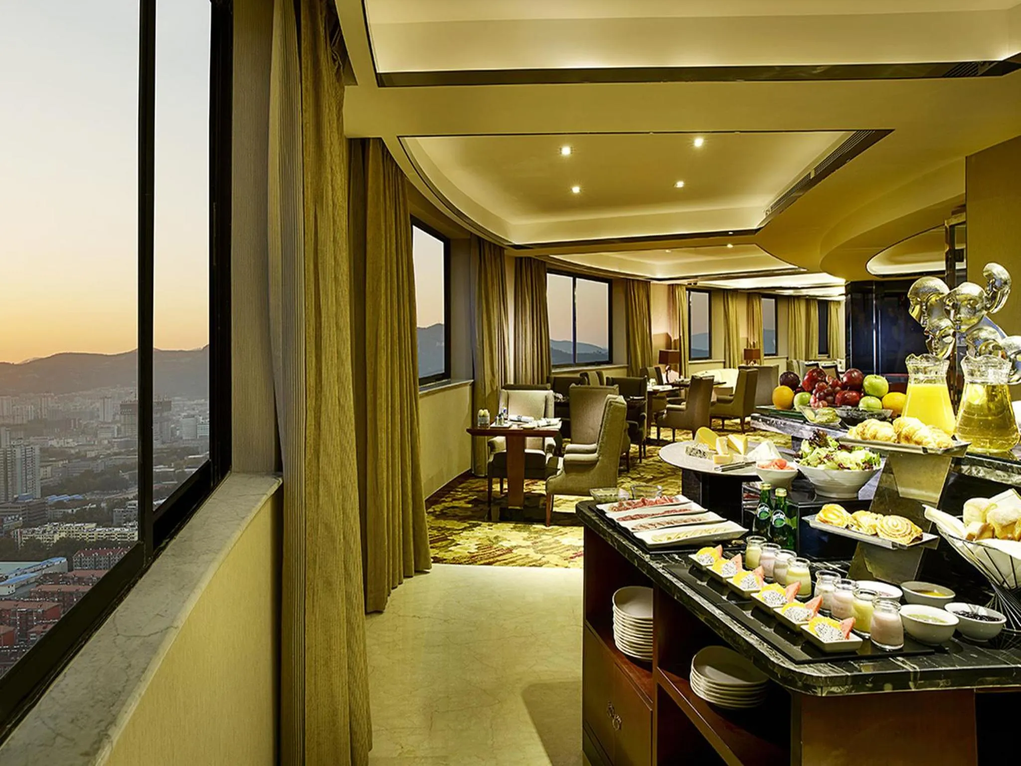 Lounge or bar in Enlux Hotel