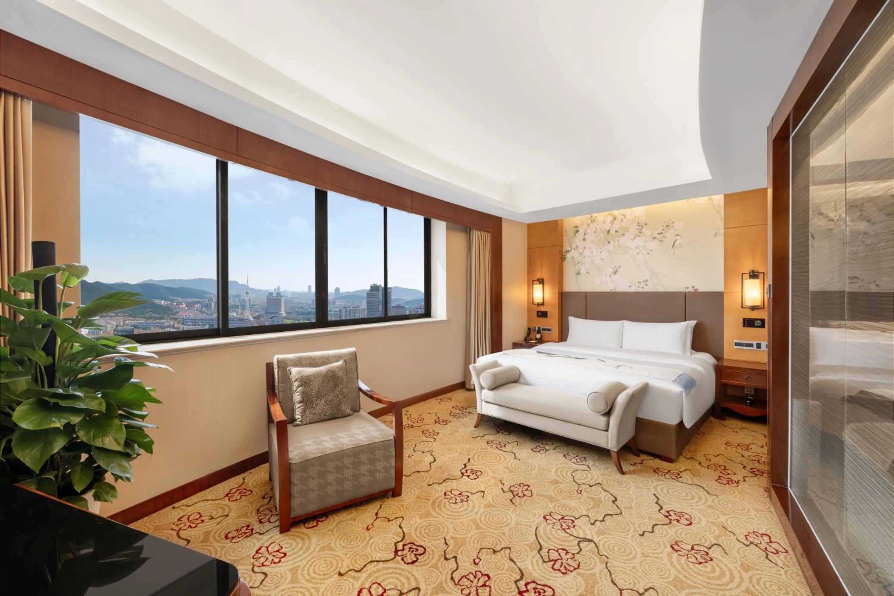 Property building, Bed in Enlux Hotel